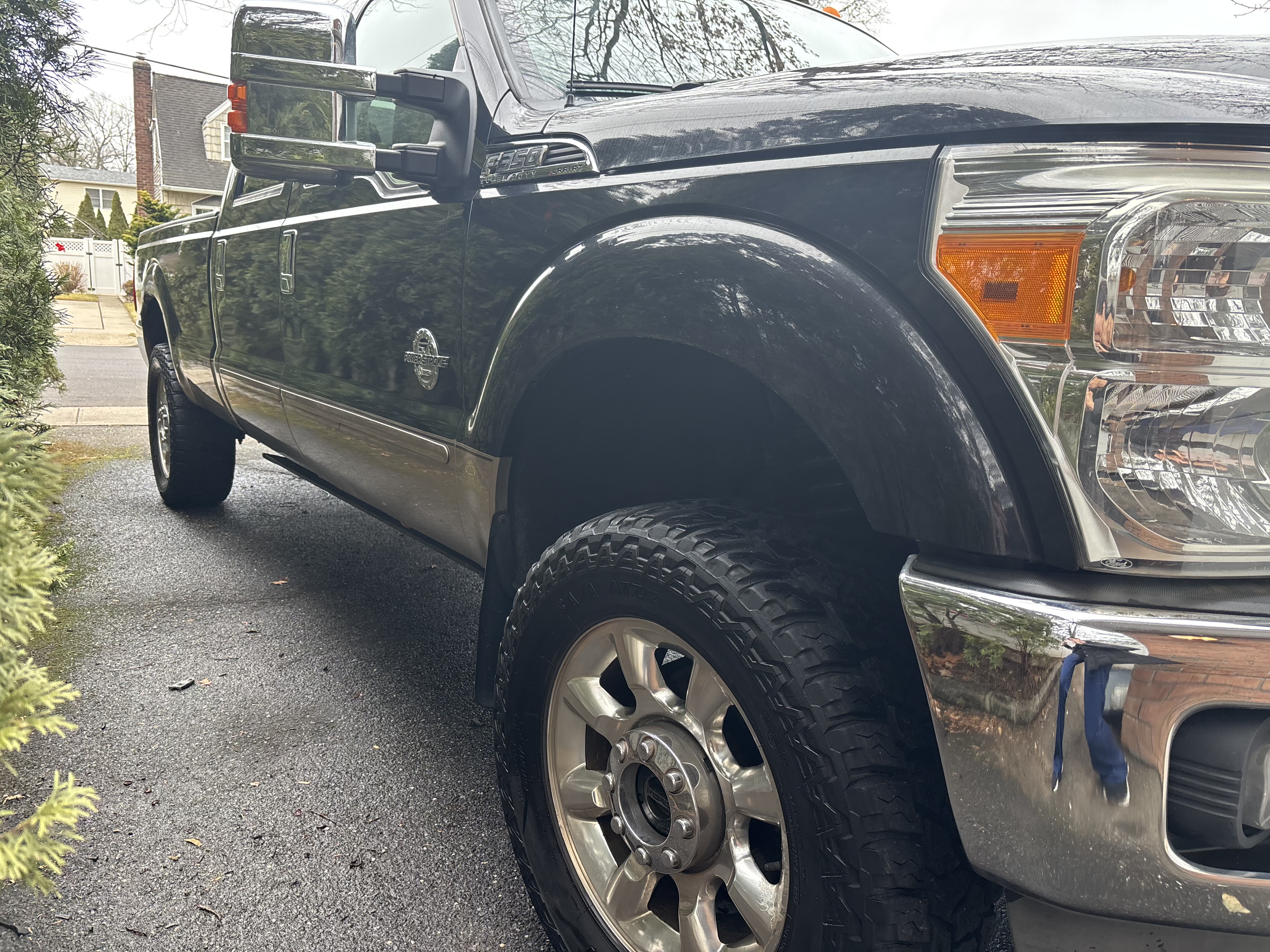 2011 Ford F350 Lariat