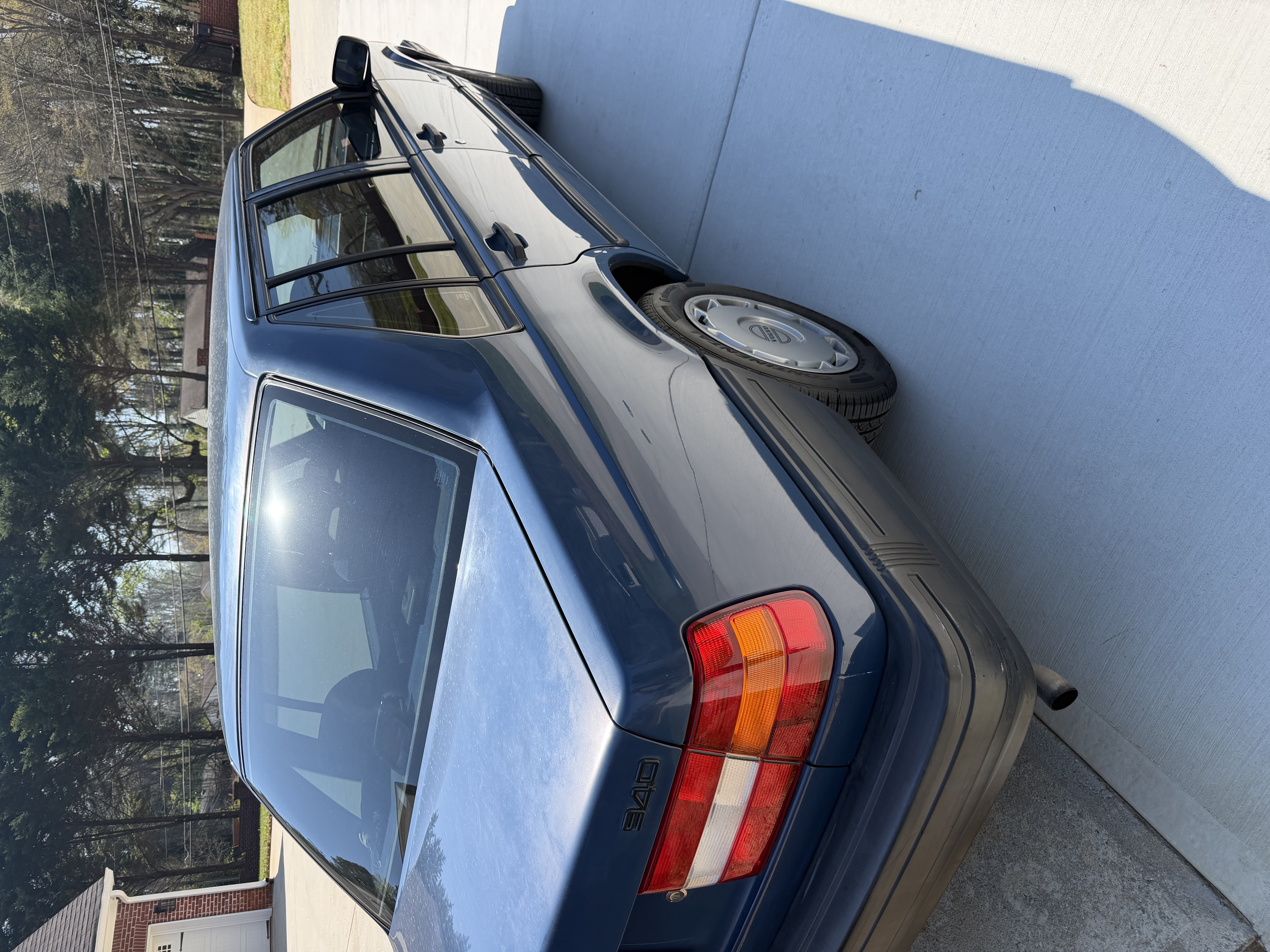 1994 Volvo 940 Sedan