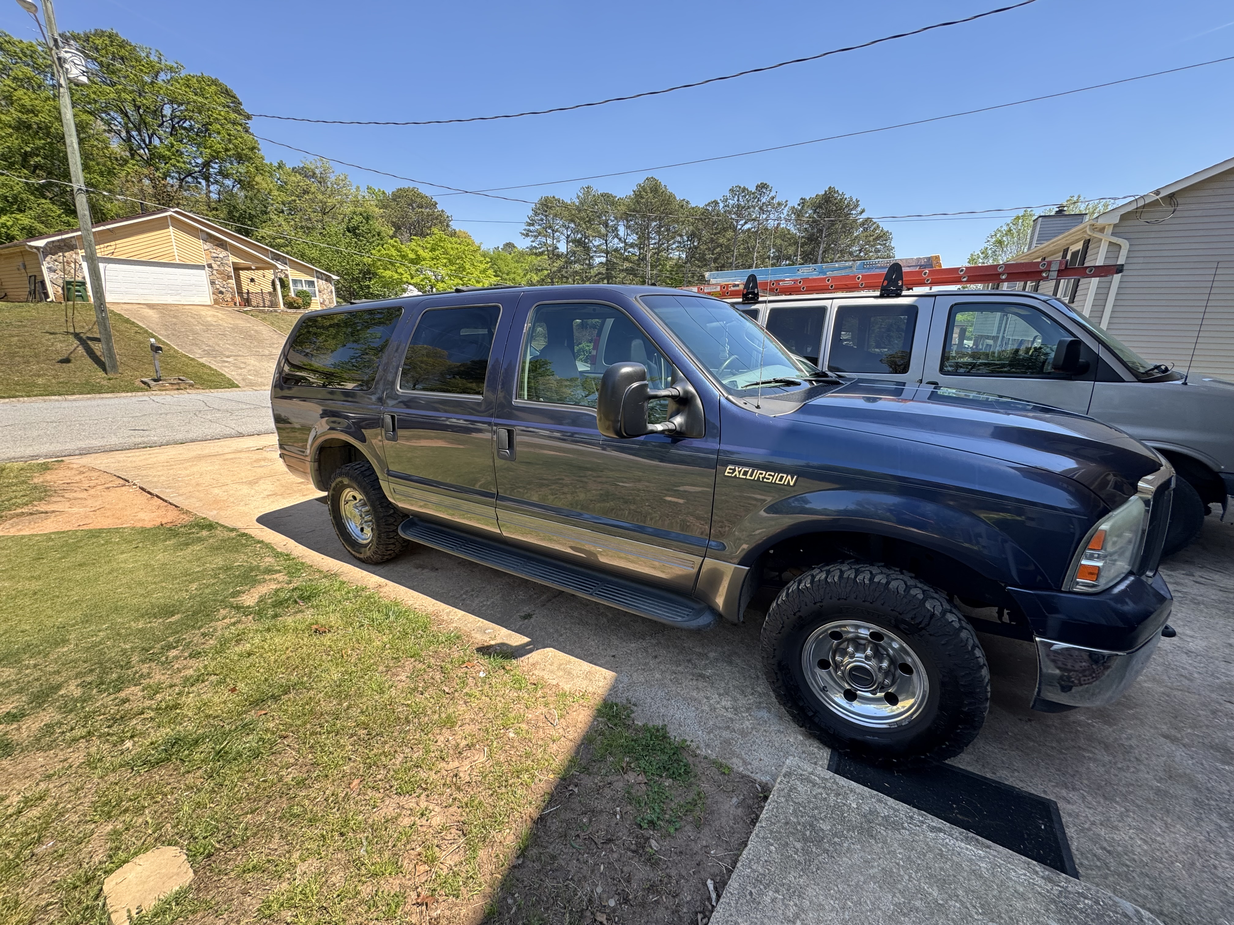 2005 Ford Excursion XLT