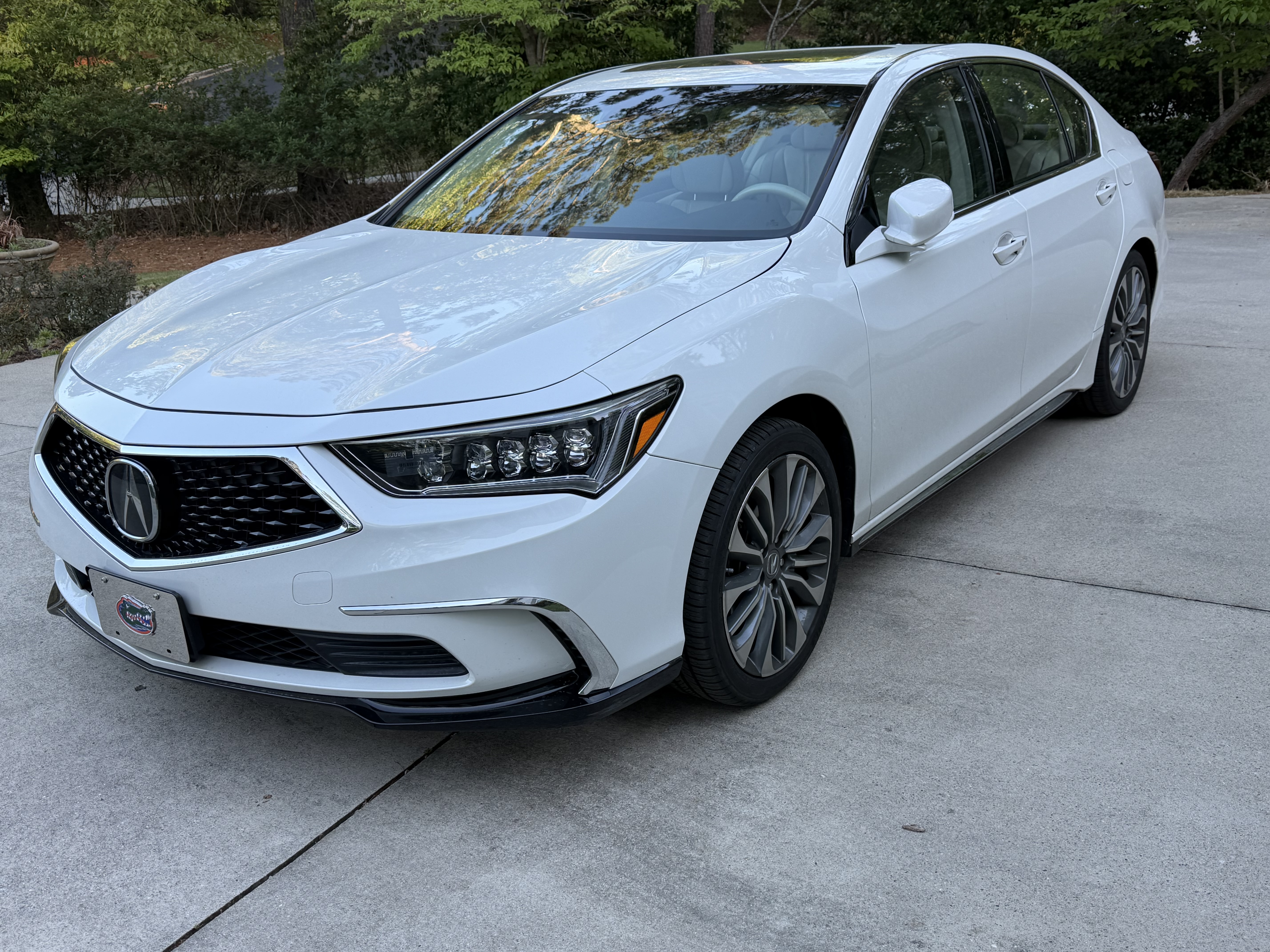 2019 Acura RLX w/ Technology Package