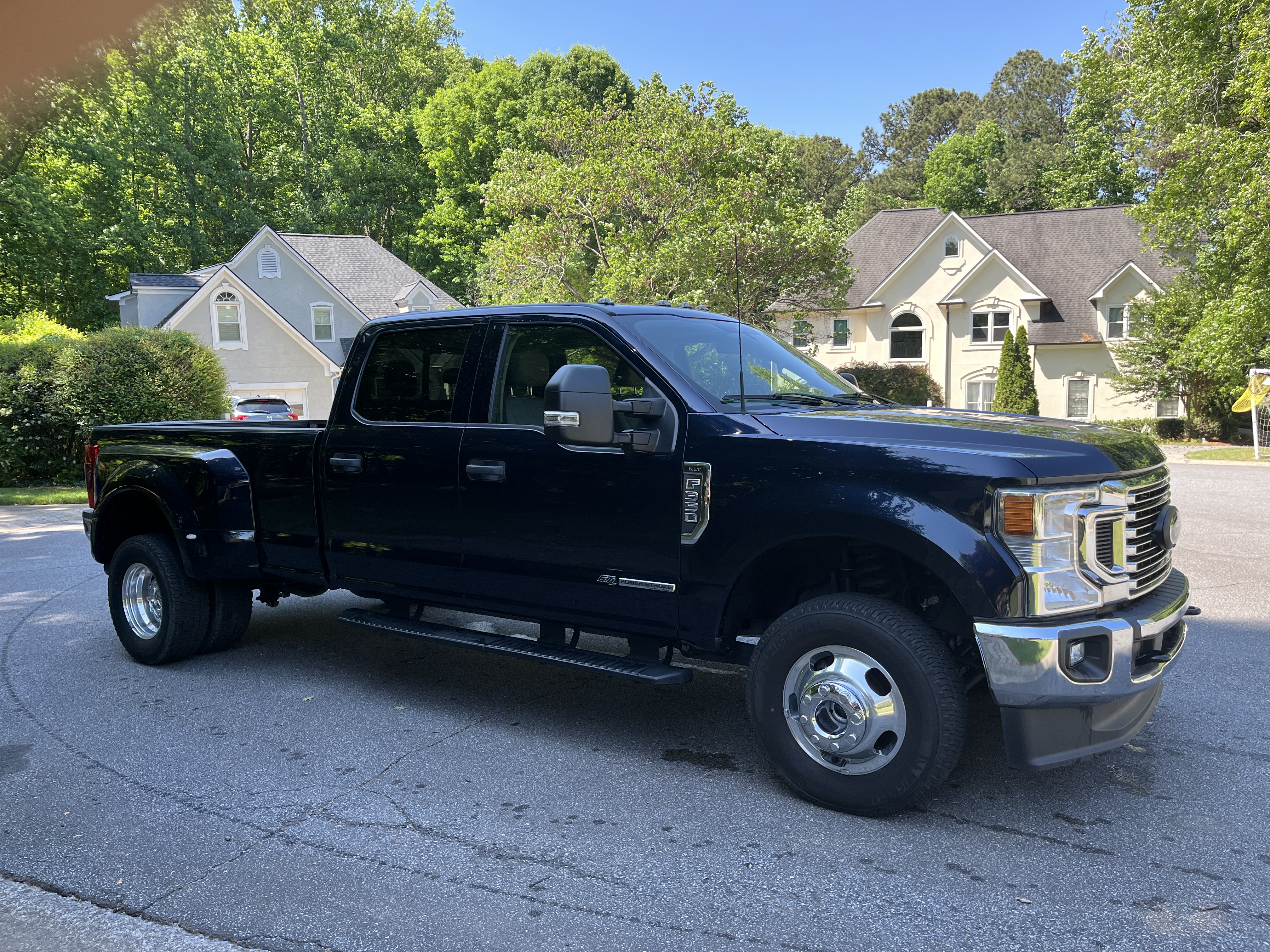 2022 Ford F350 XLT