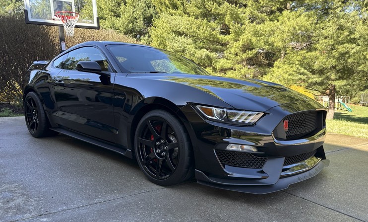 Used 2017 Ford Mustang Shelby GT350R w/ GT350R Equipment Group 920A