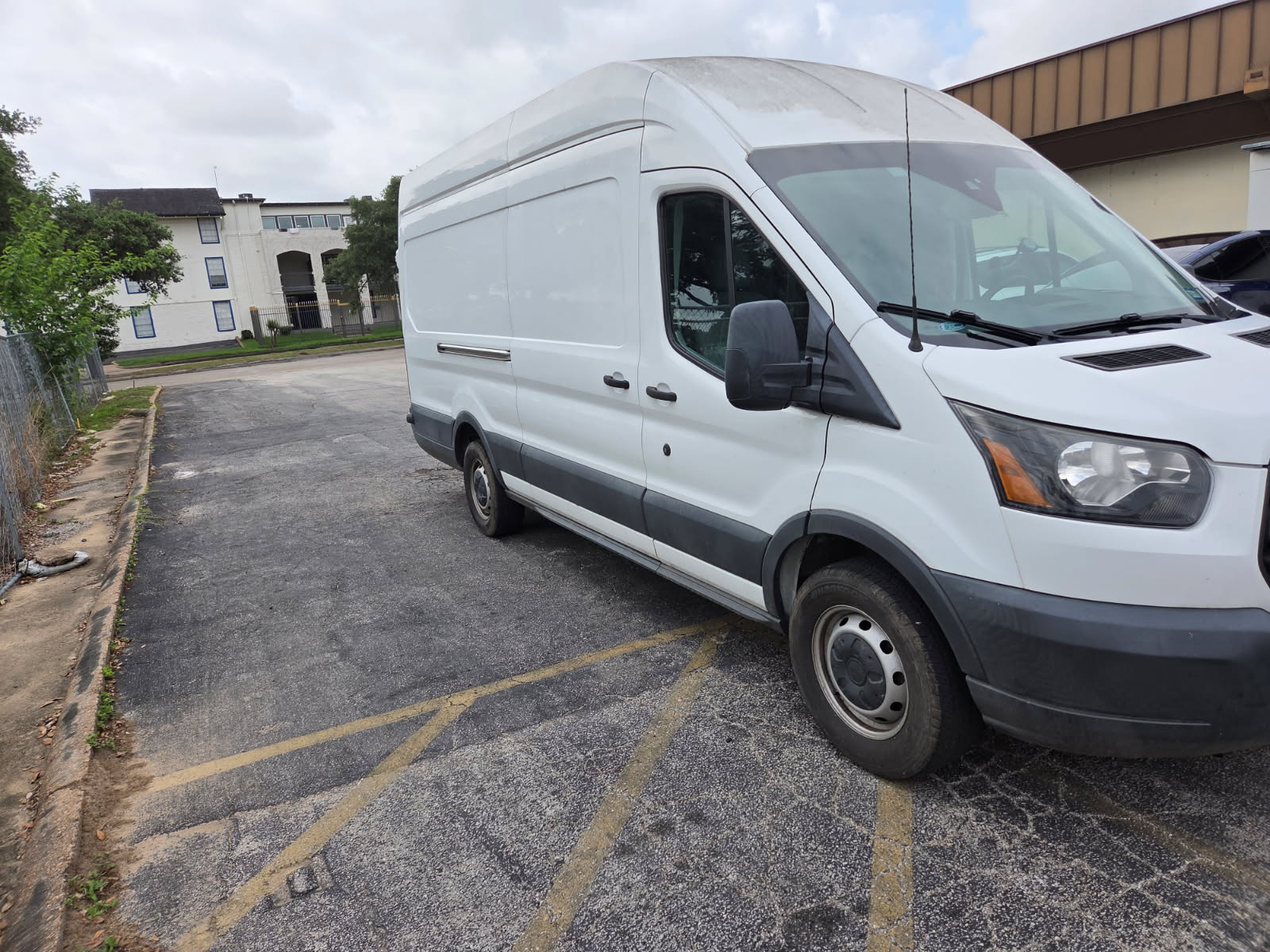 2017 Ford Transit 250 148" High Roof Extended
