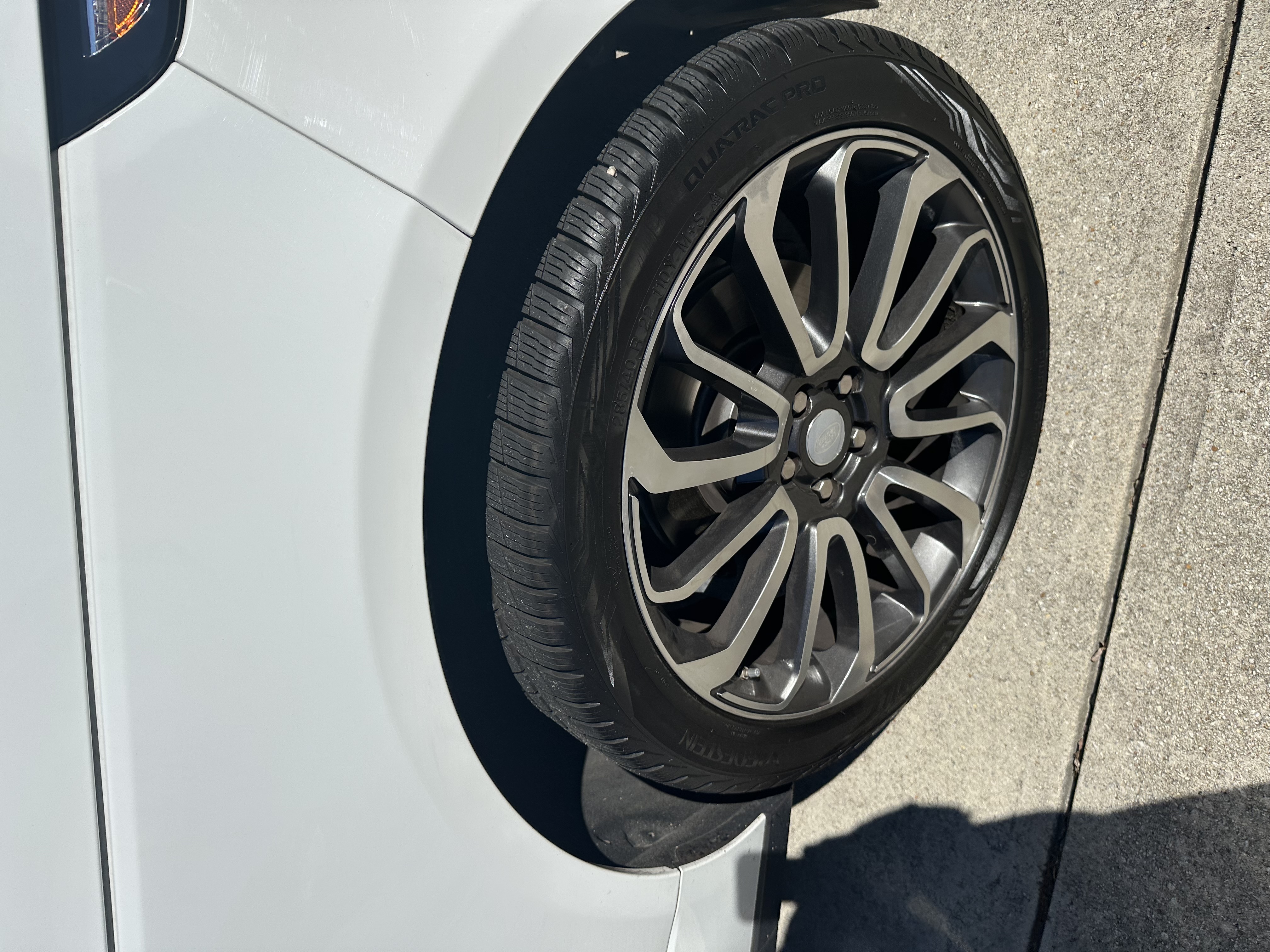 2017 Land Rover Range Rover Sport Utility 4D