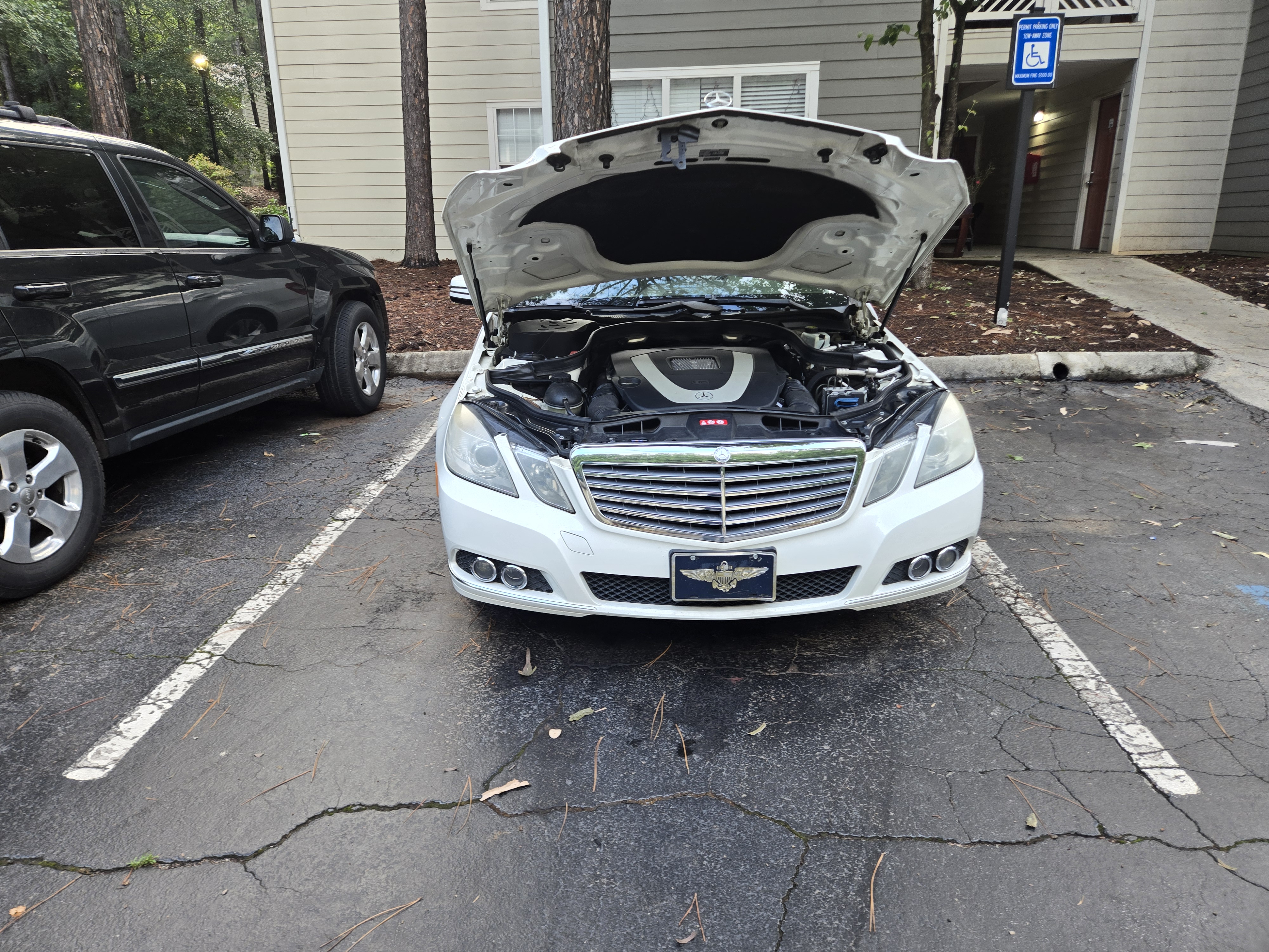 2010 Mercedes-Benz E 350 4MATIC Sedan