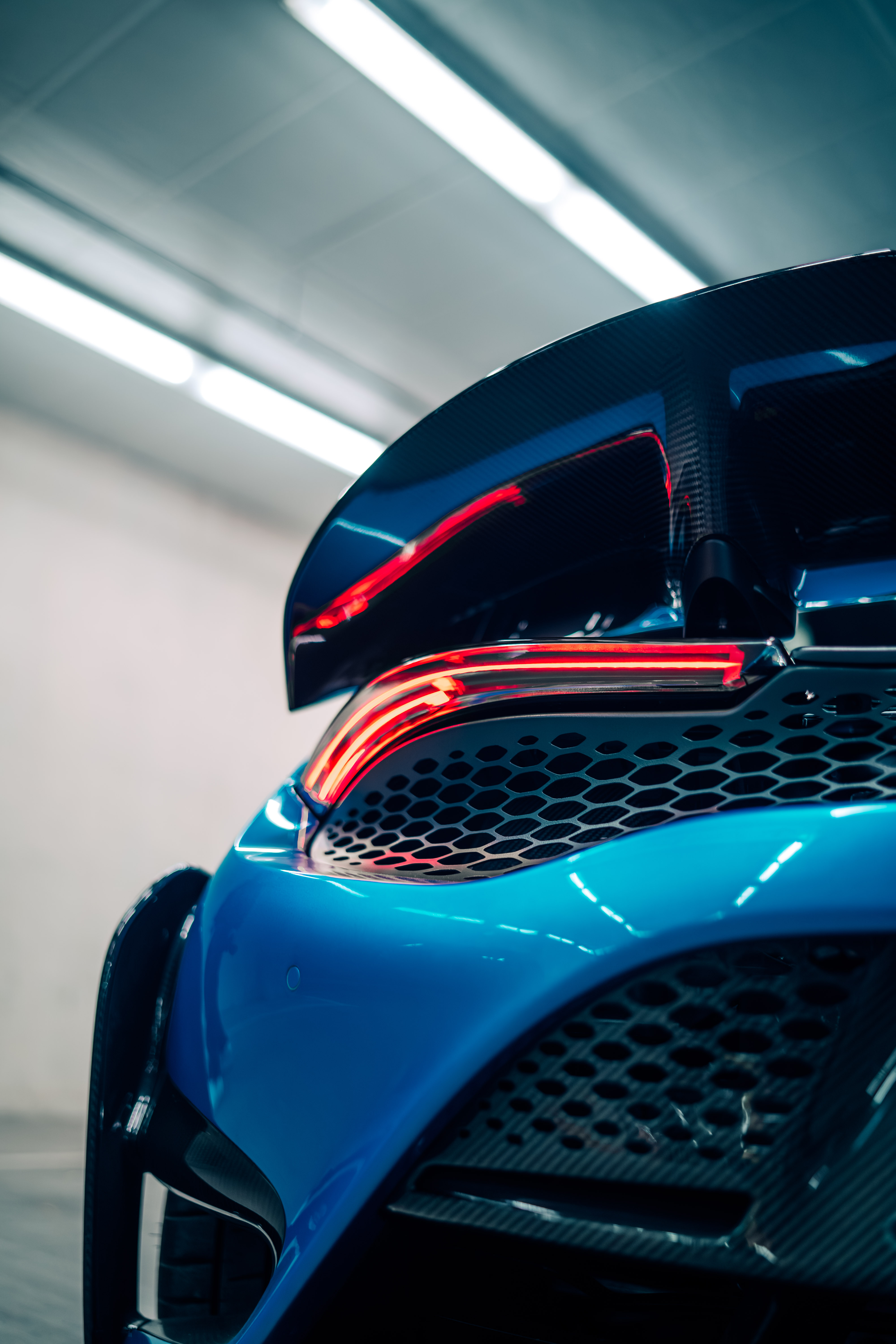Used 2021 McLaren 765LT photo 11