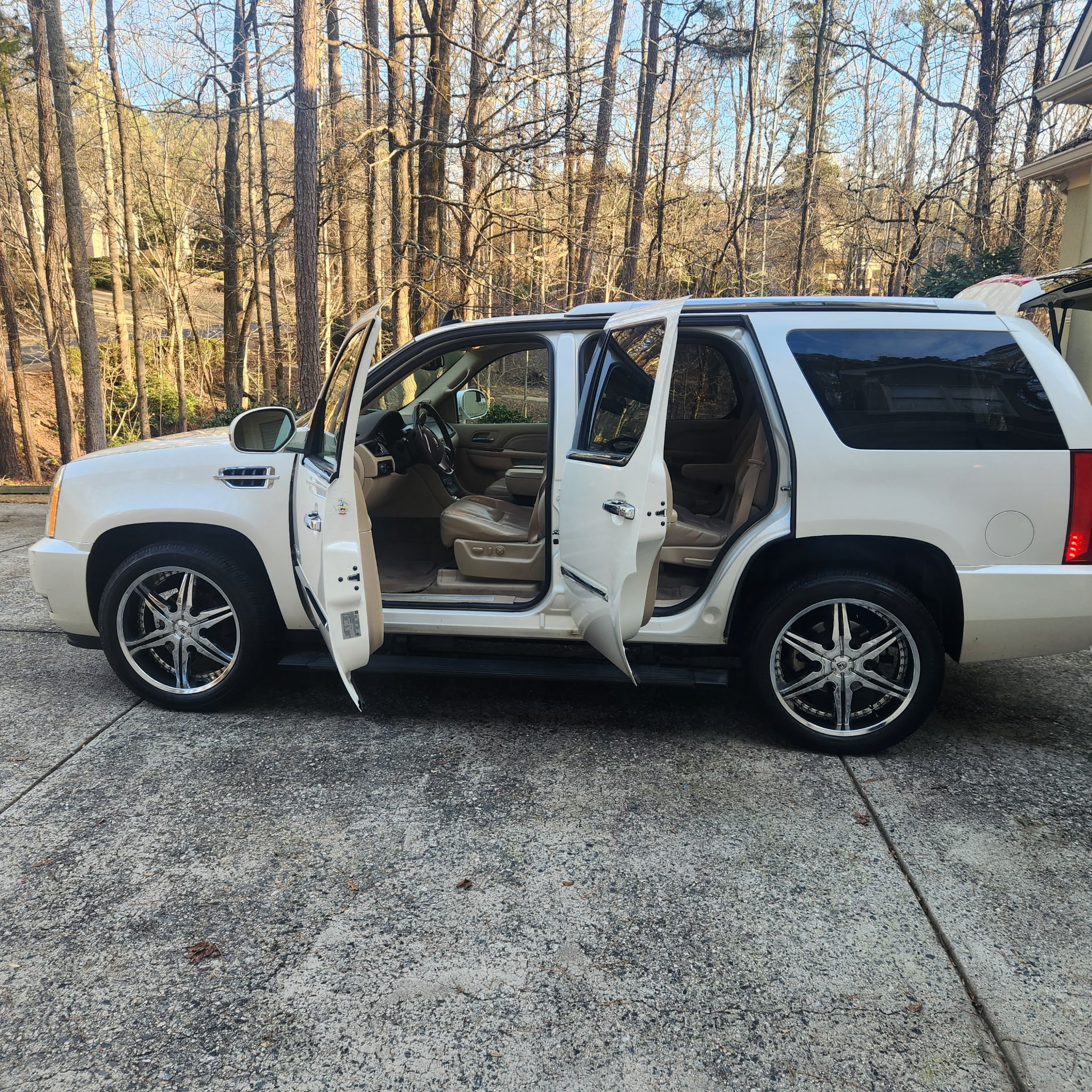 2010 Cadillac Escalade Premium