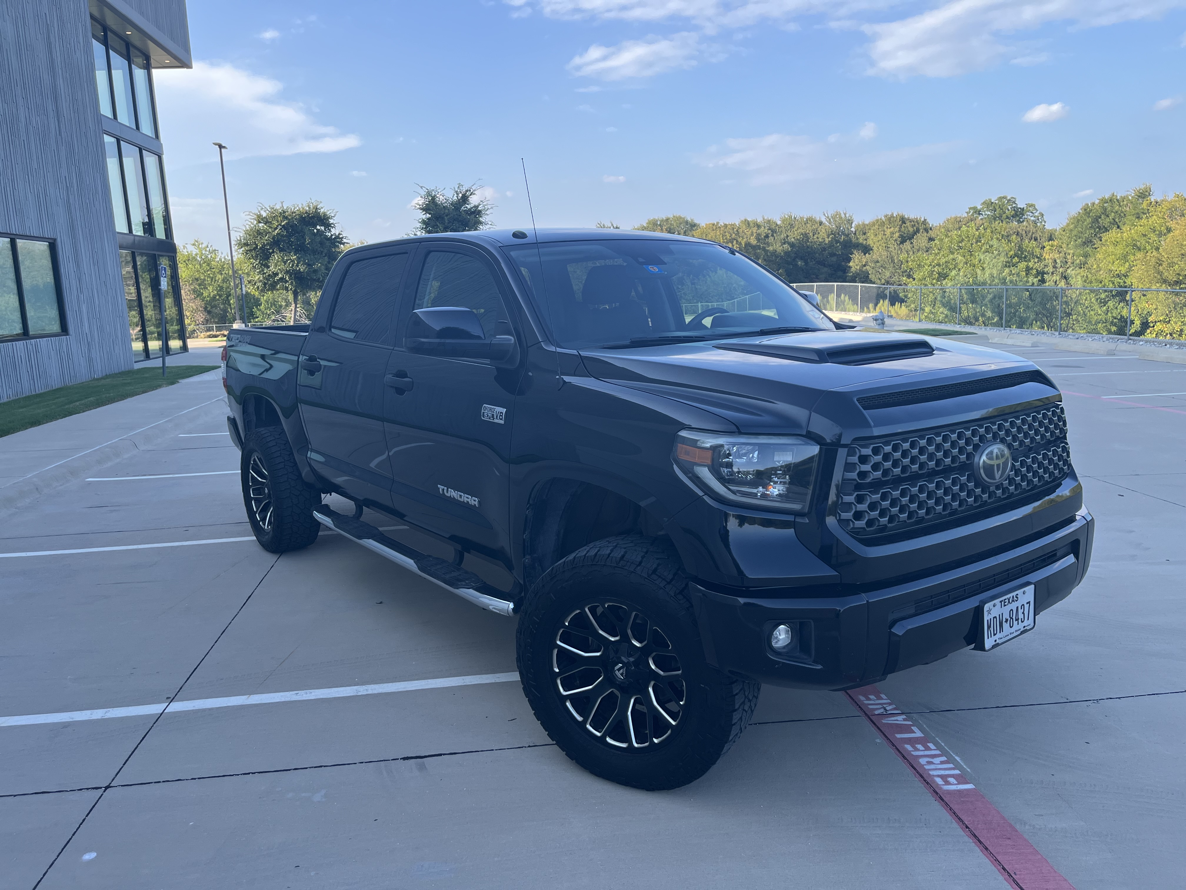 2019 Toyota Tundra SR5