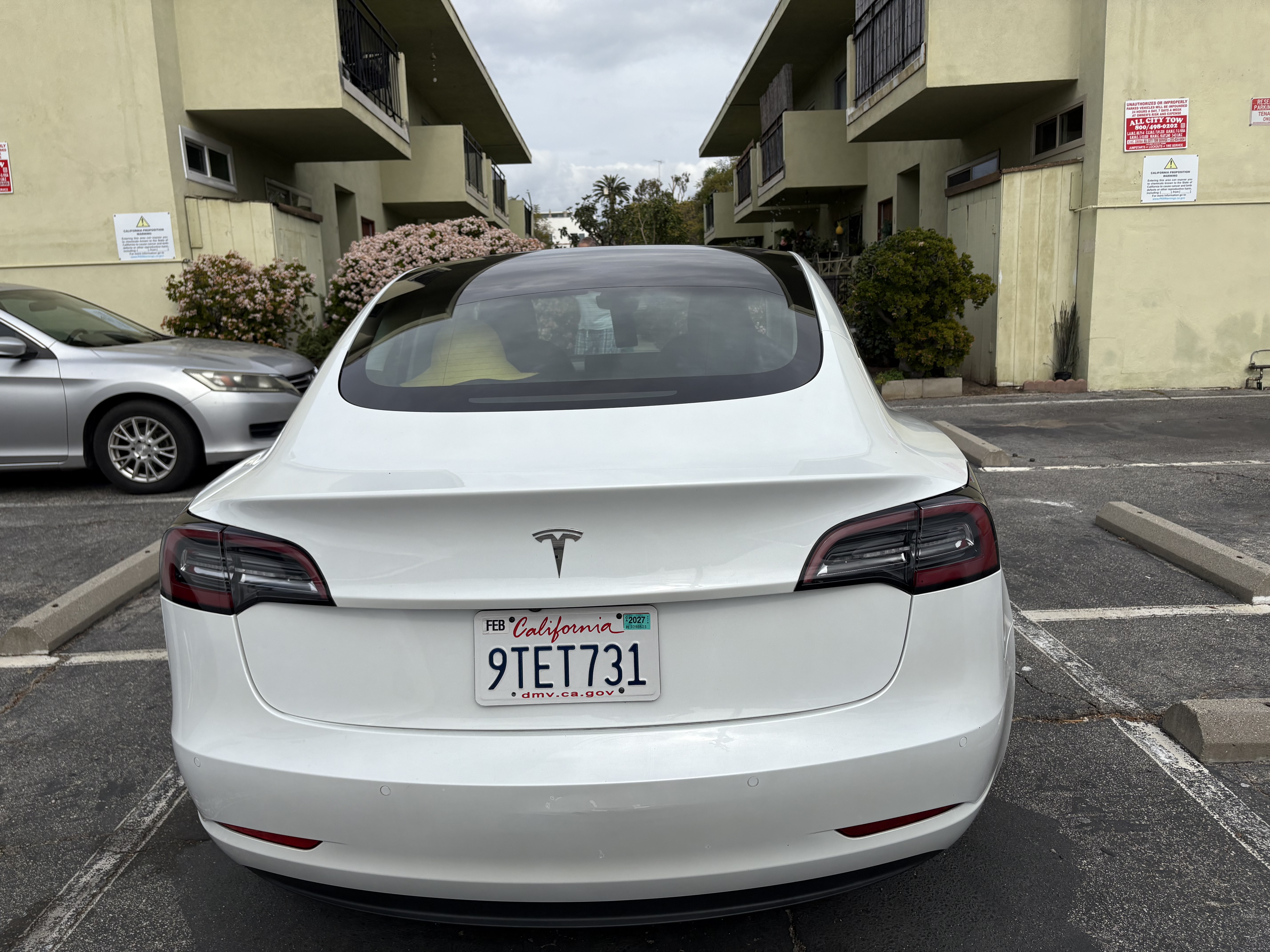 2022 Tesla Model 3 Standard Range