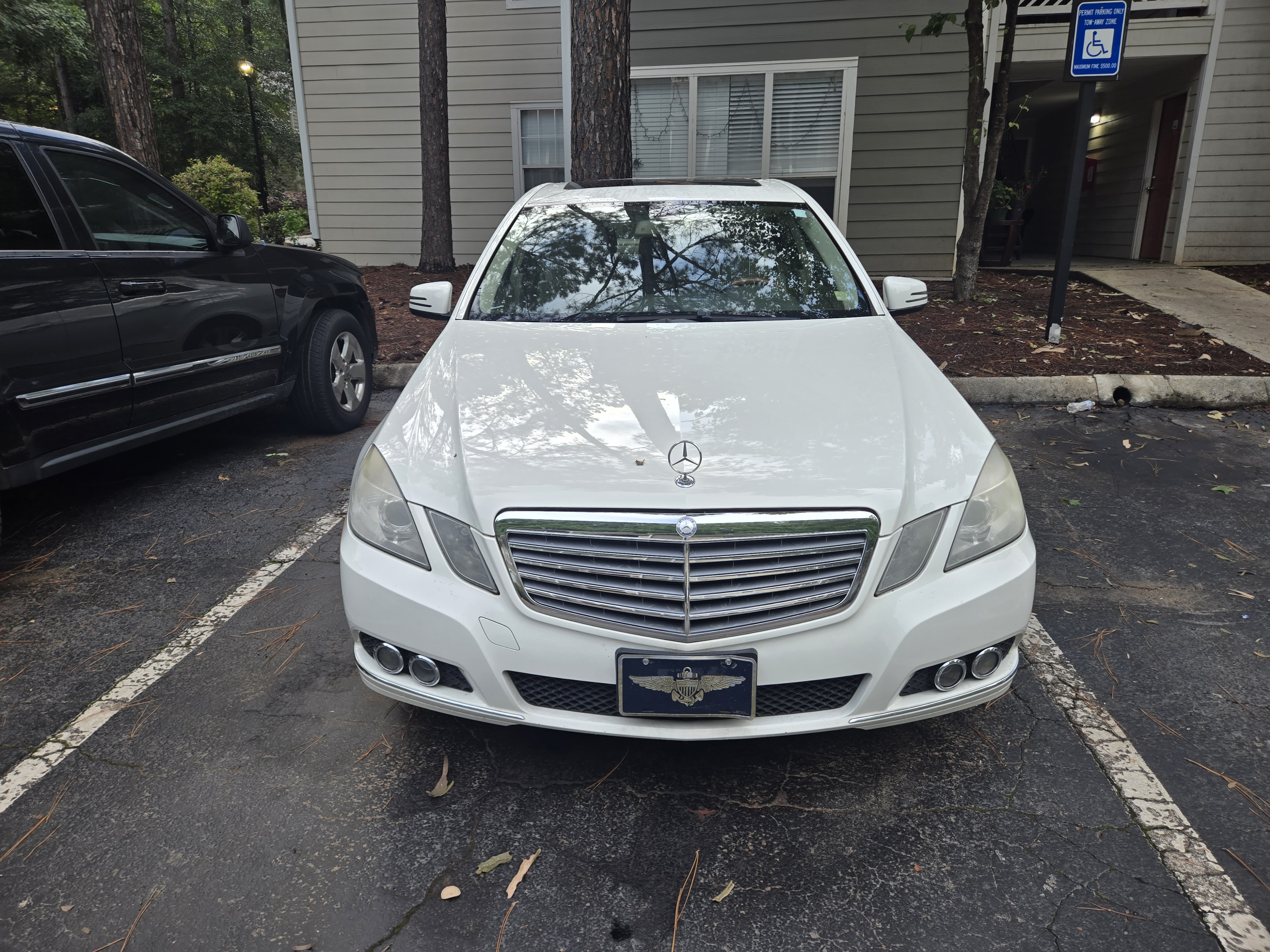 2010 Mercedes-Benz E 350 4MATIC Sedan