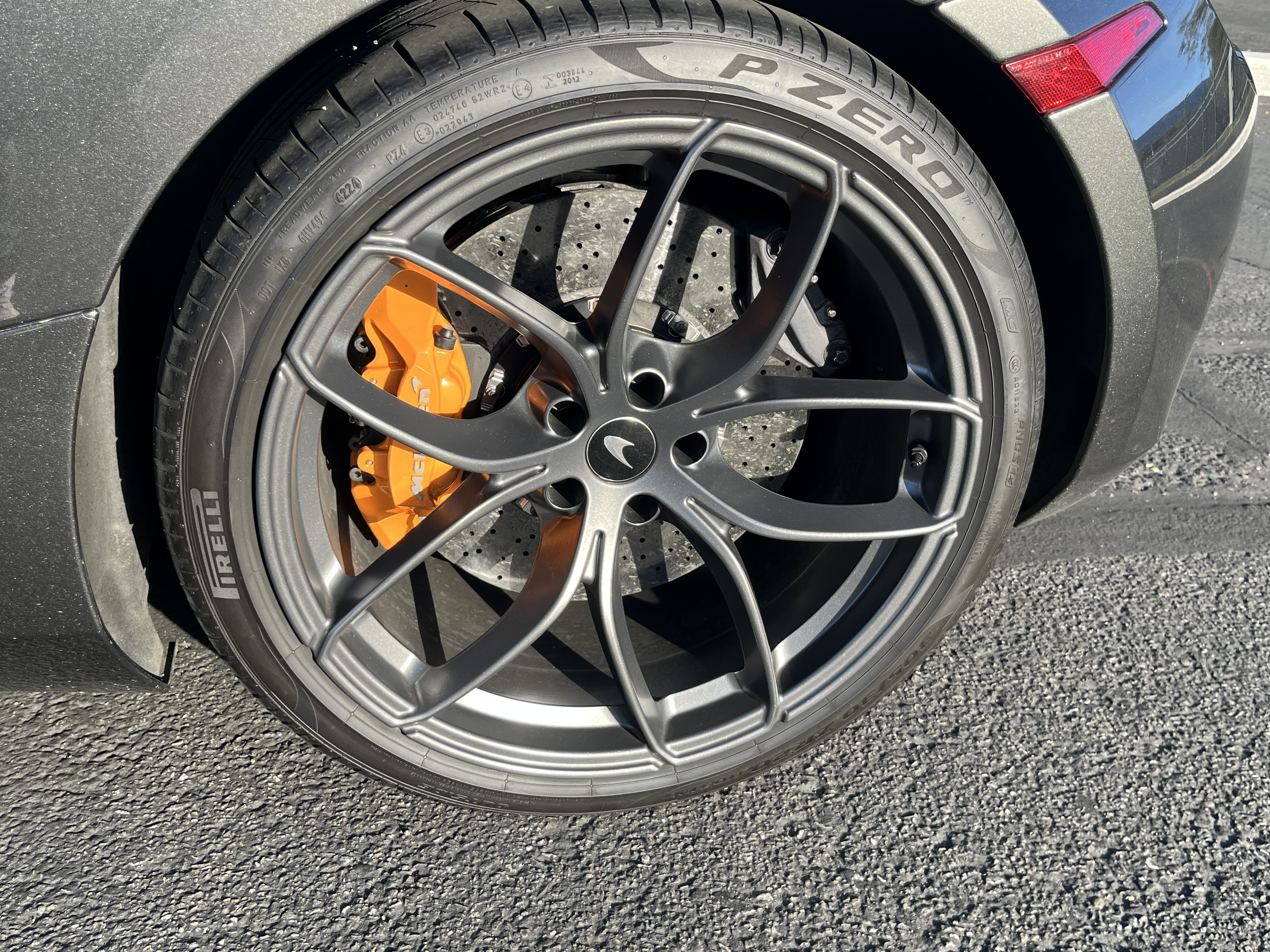 Used 2020 McLaren 720S photo 17