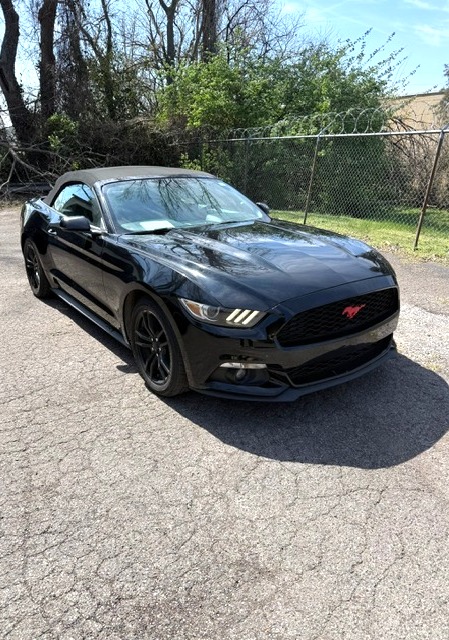 2017 Ford Mustang Premium