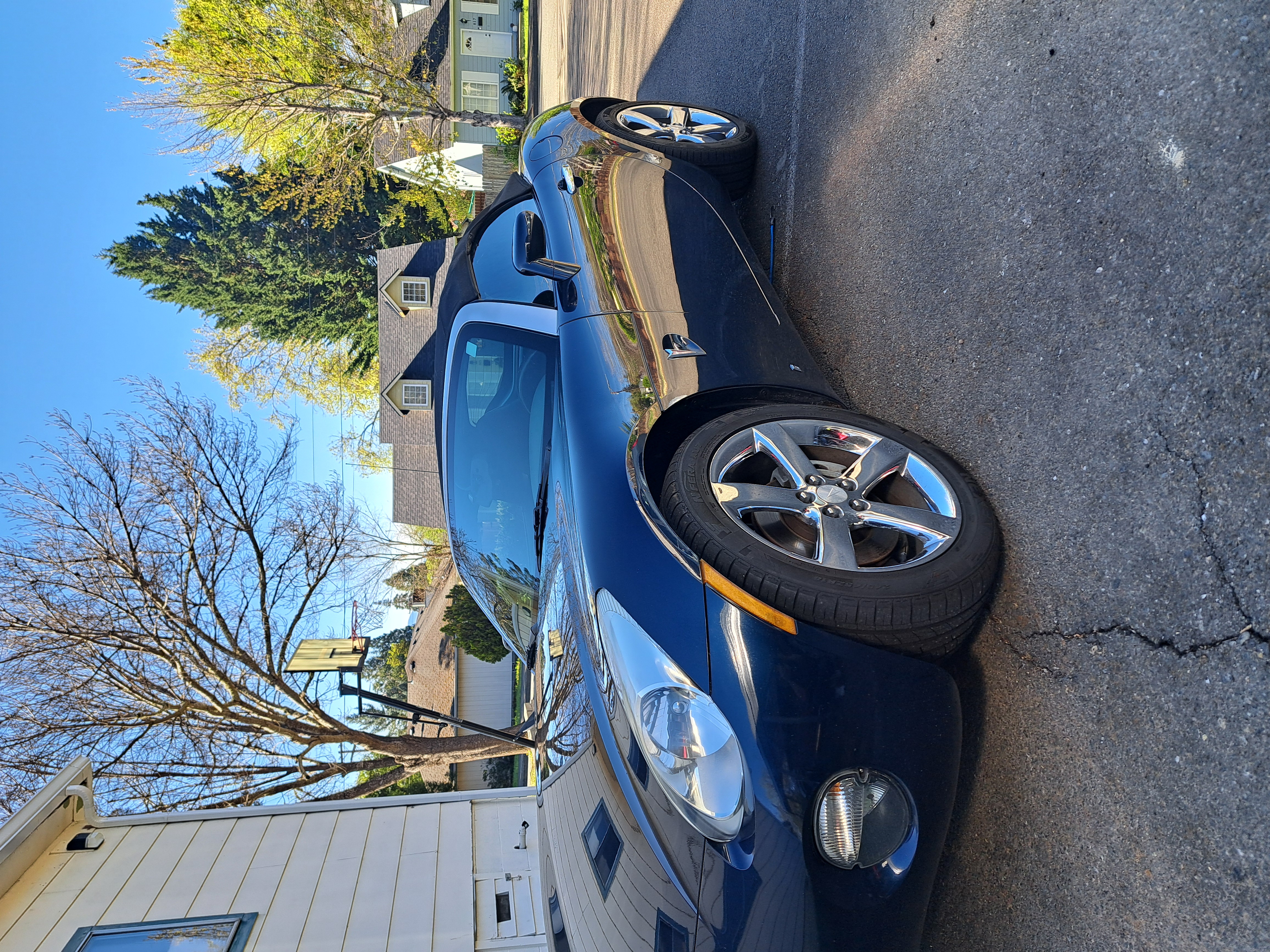Used 2007 Pontiac Solstice Convertible w/ Premium Package