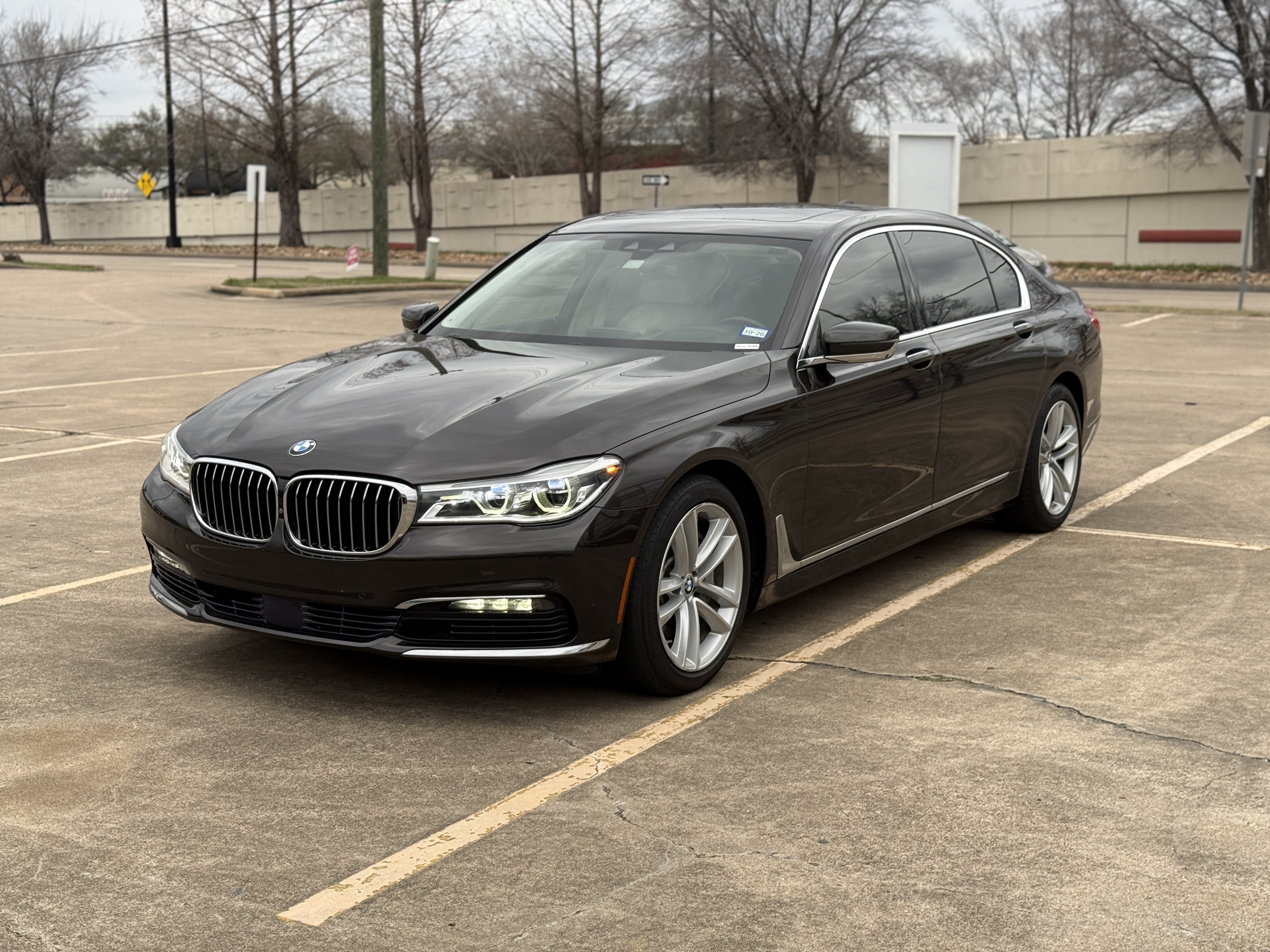 2016 BMW 750i