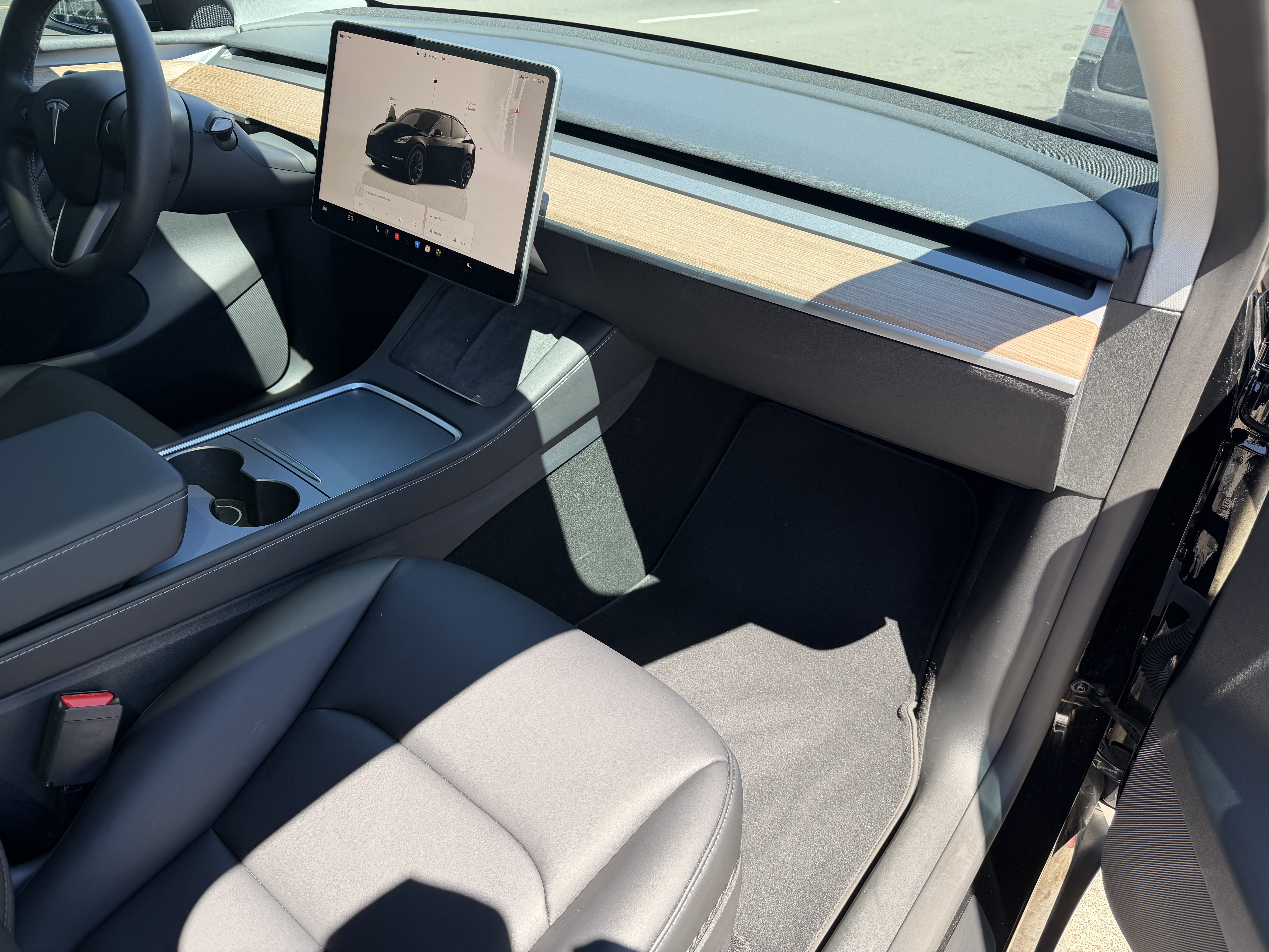 2025 Tesla Model Y Long Range