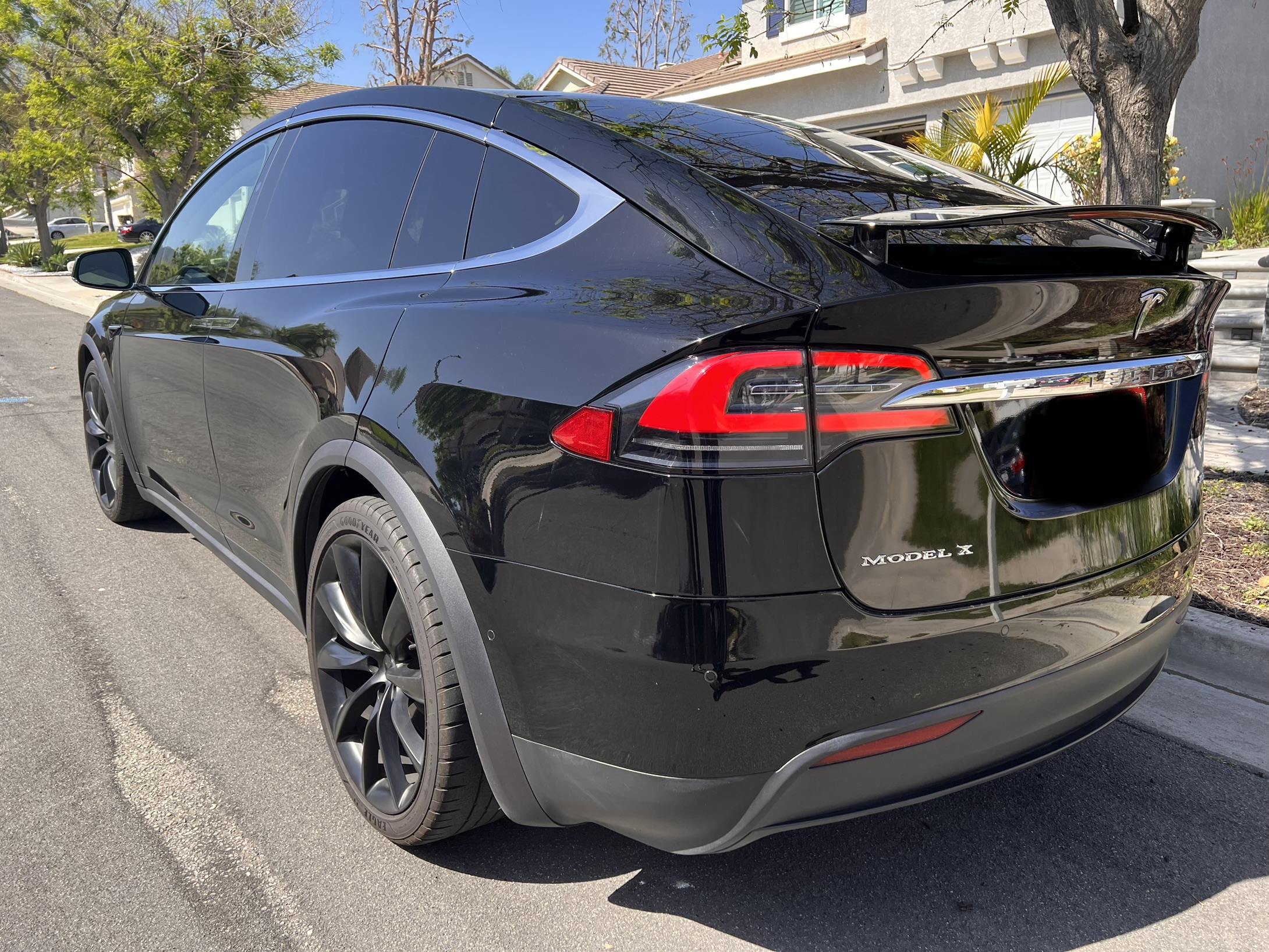 2018 Tesla Model X 75D