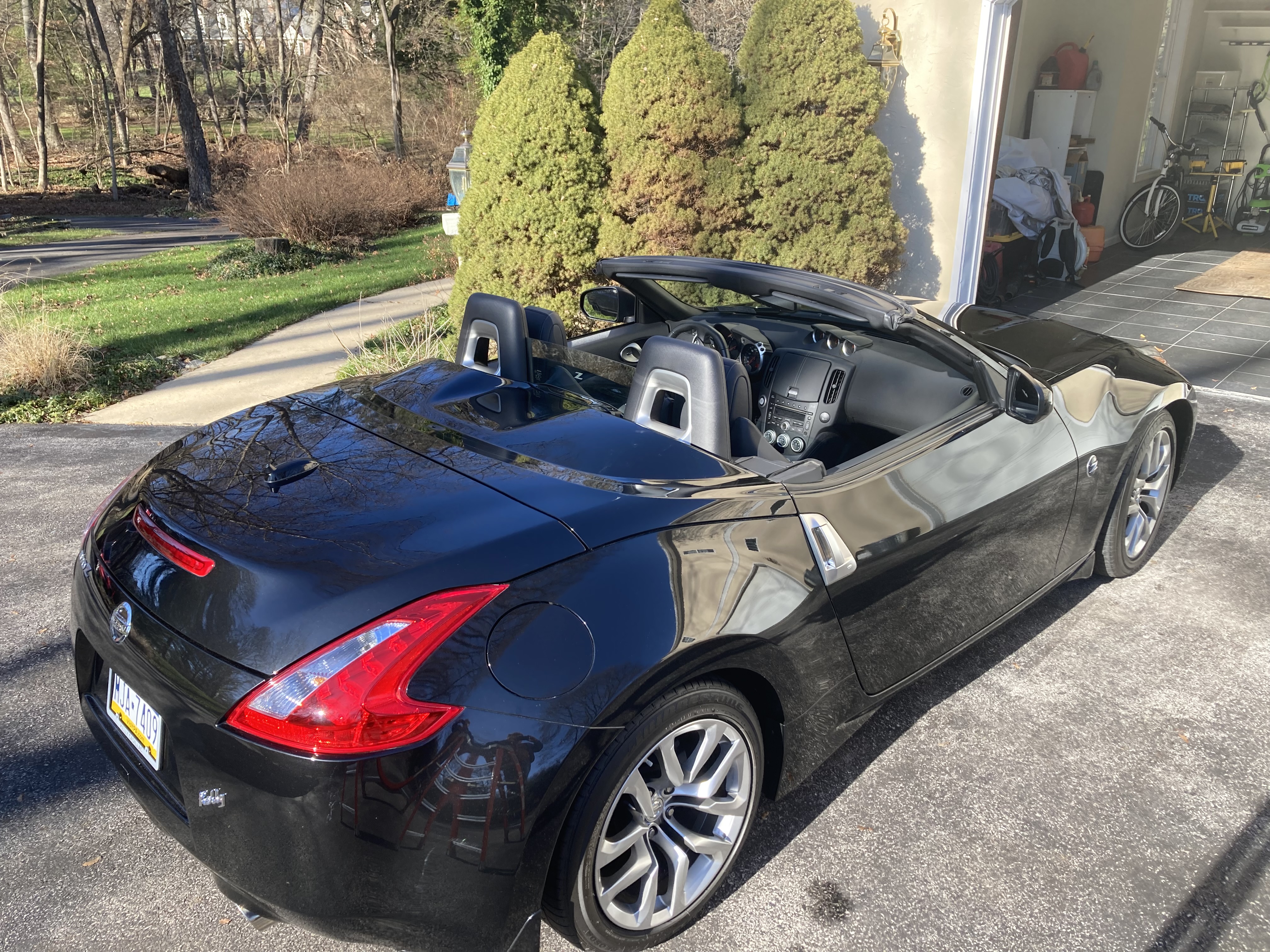Used 2010 Nissan 370Z Touring