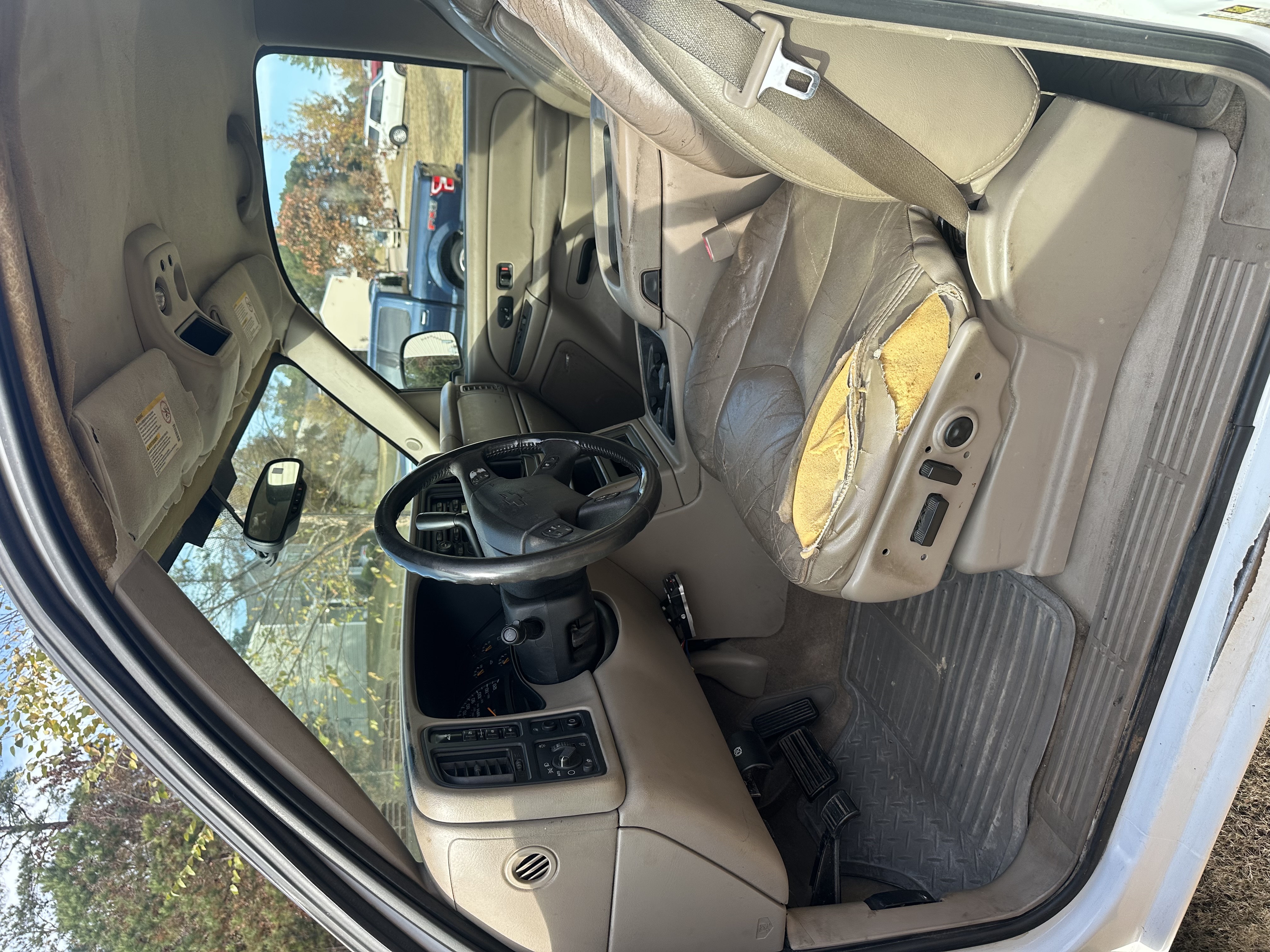 2004 Chevrolet Silverado 2500 LT