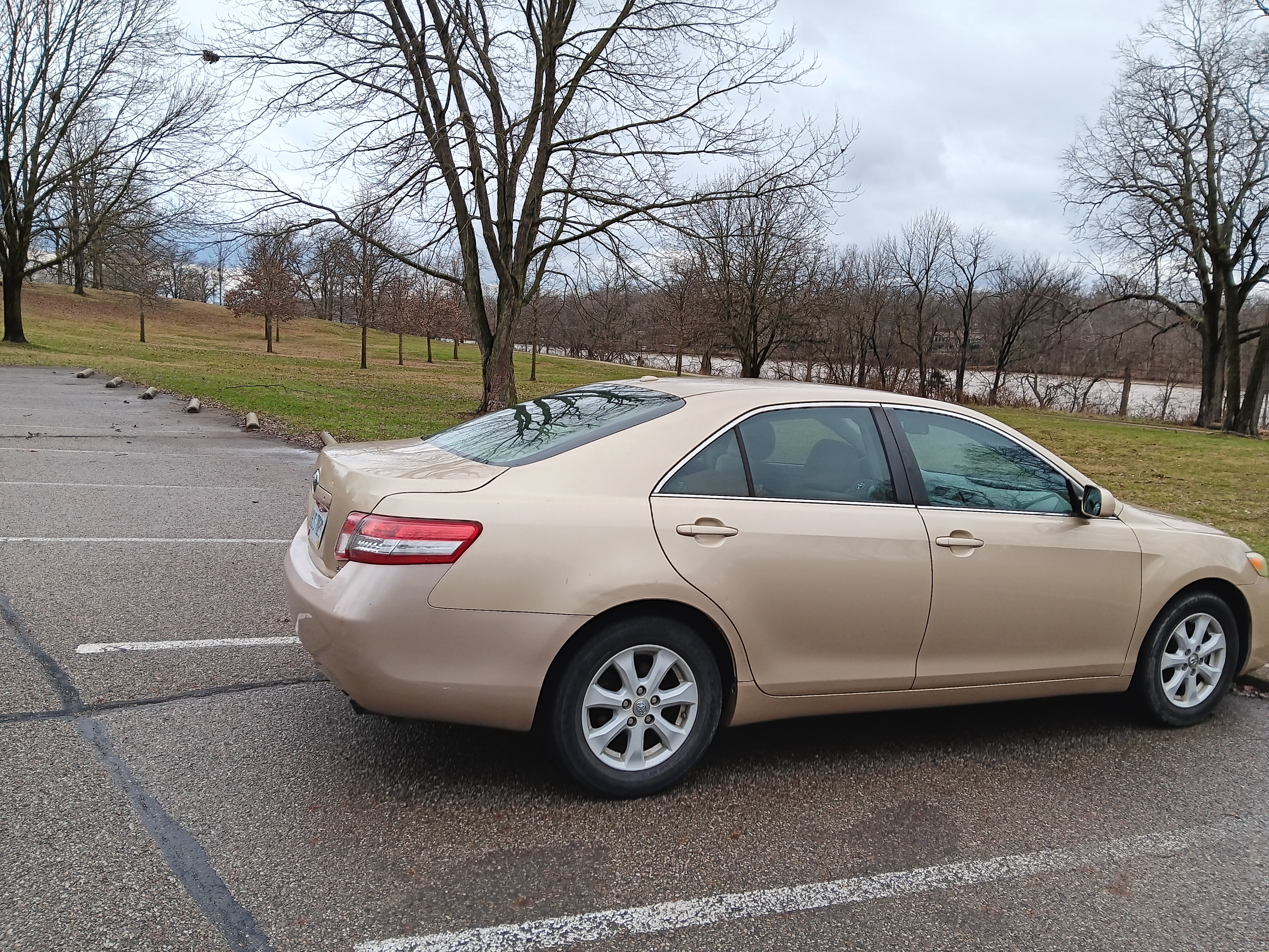 2011 Toyota Camry LE