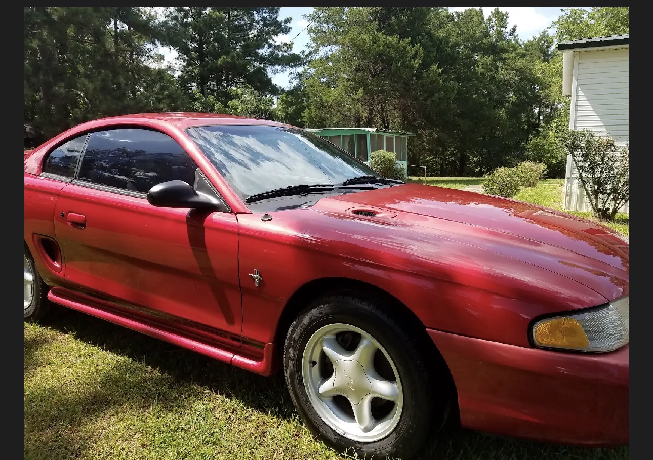 Used 1998 Ford Mustang Coupe
