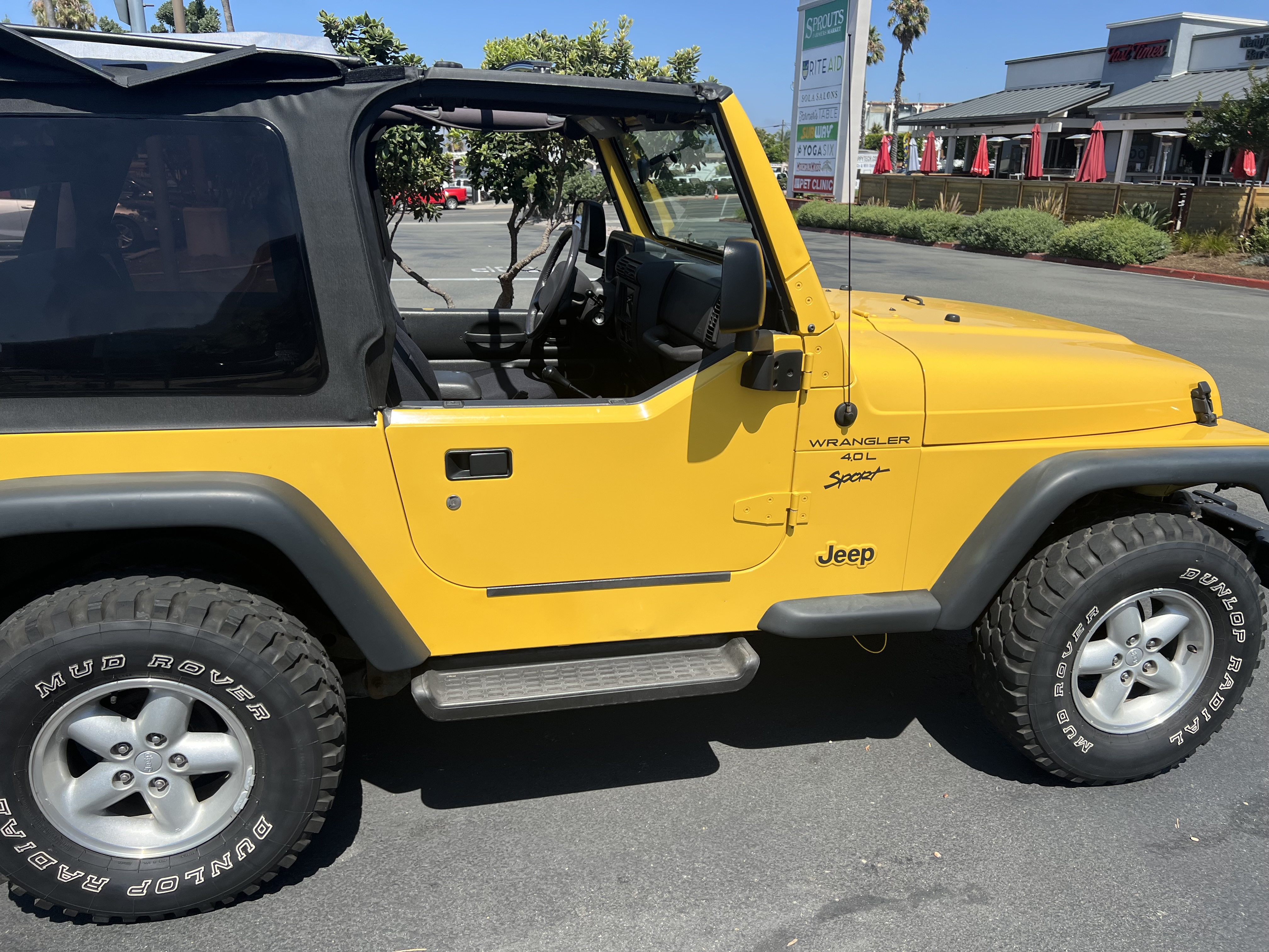 Used 2000 Jeep Wrangler Sport