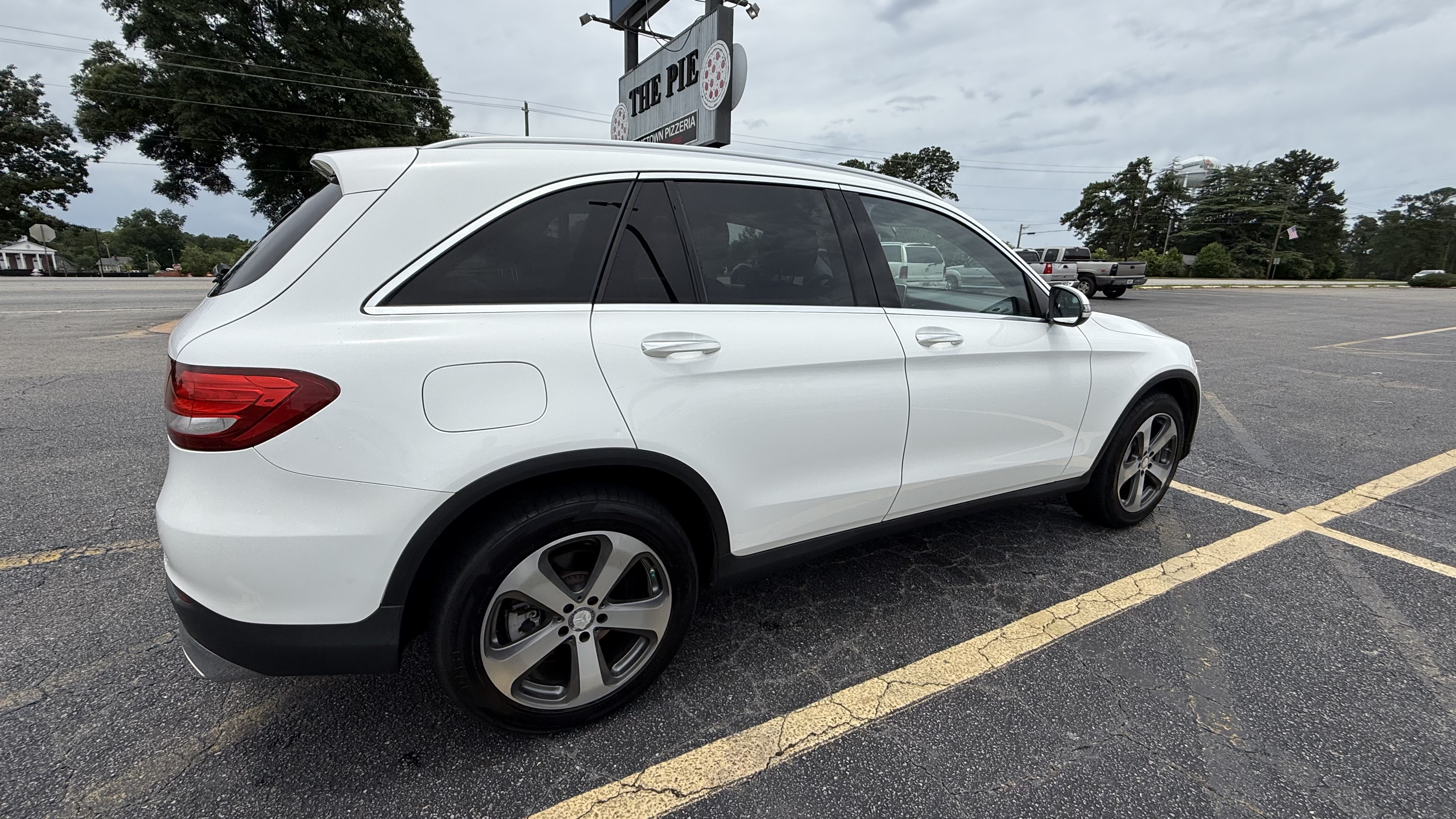2016 Mercedes-Benz GLC 300