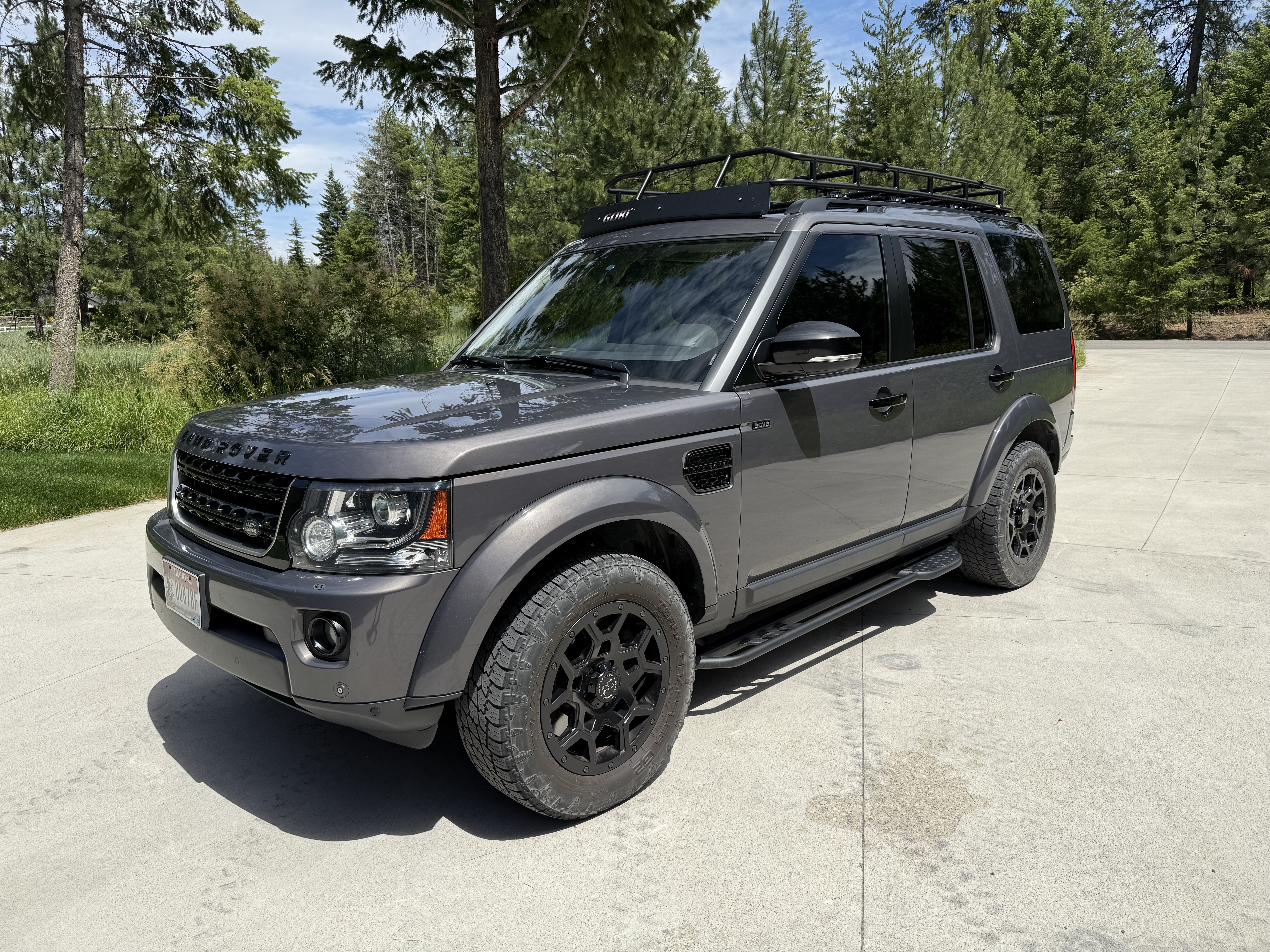Used 2016 Land Rover LR4 HSE LUX
