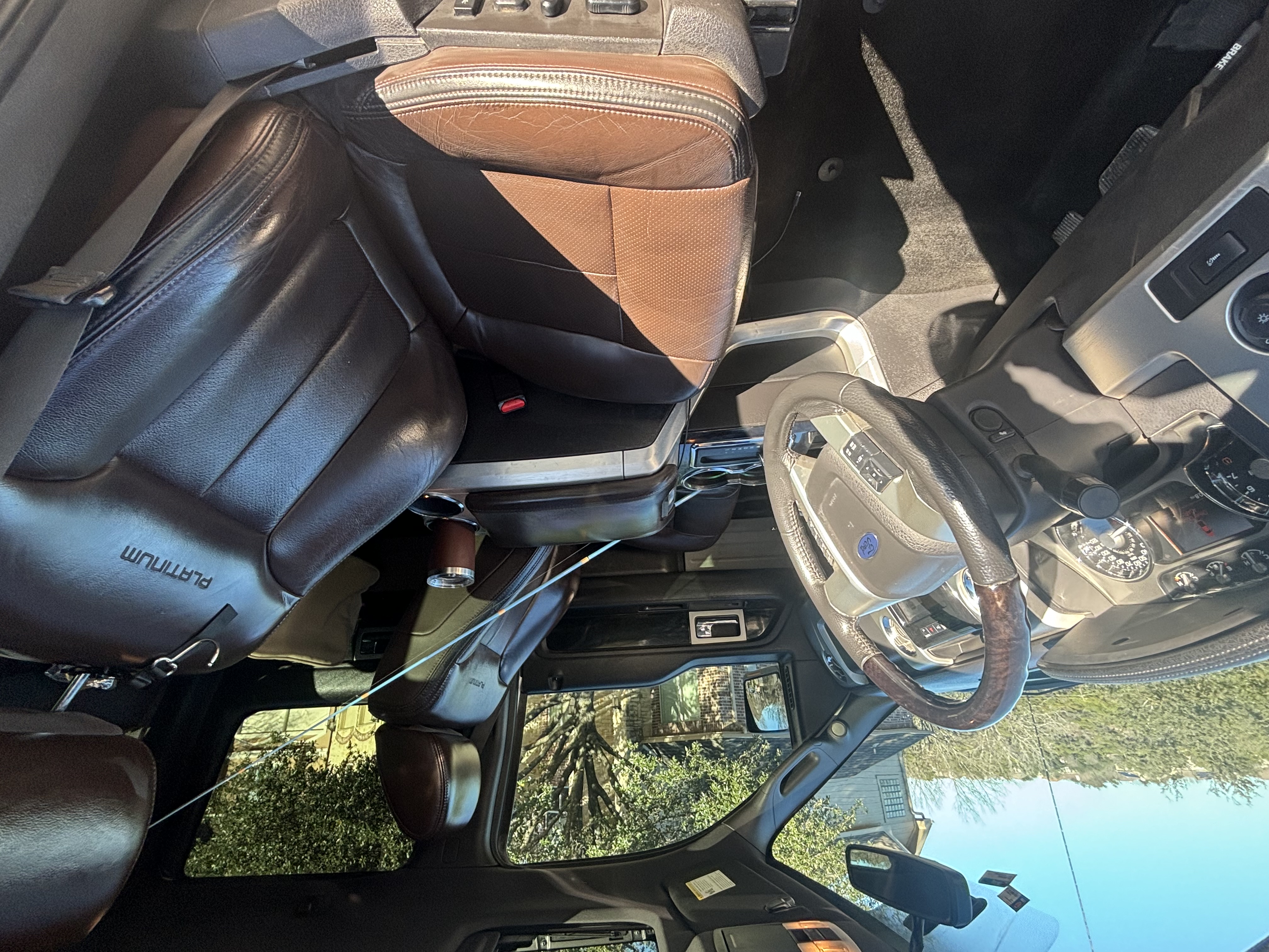 2011 Ford F150 Platinum