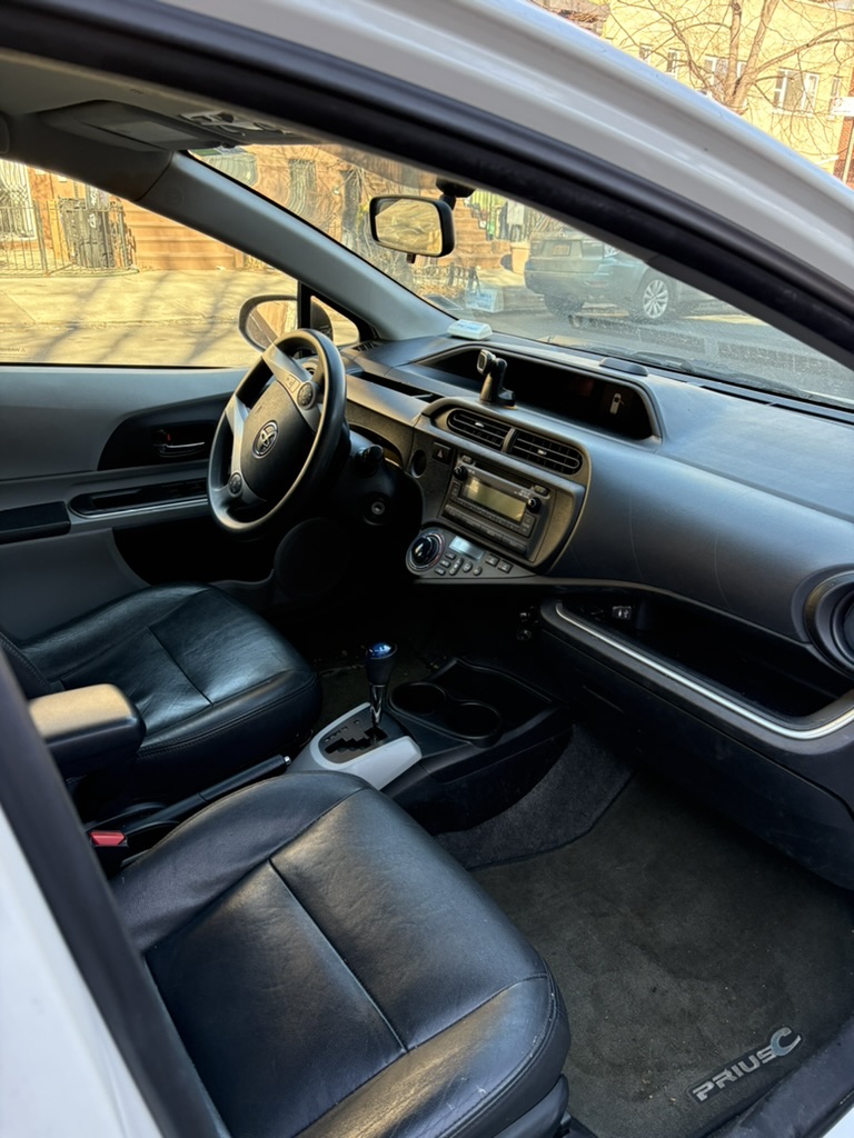 2014 Toyota Prius C Two