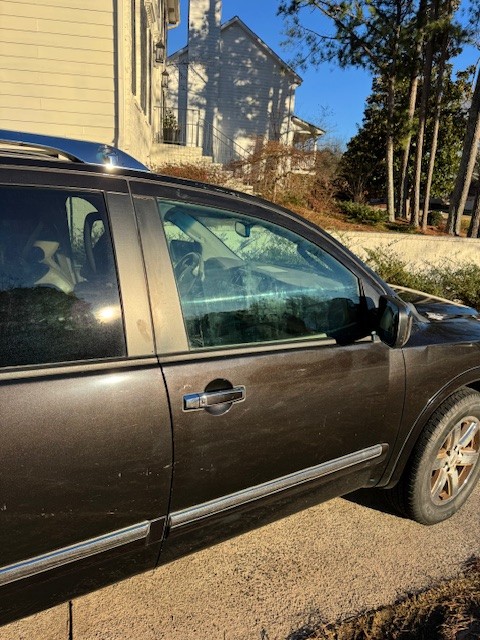 2012 Nissan Armada Platinum