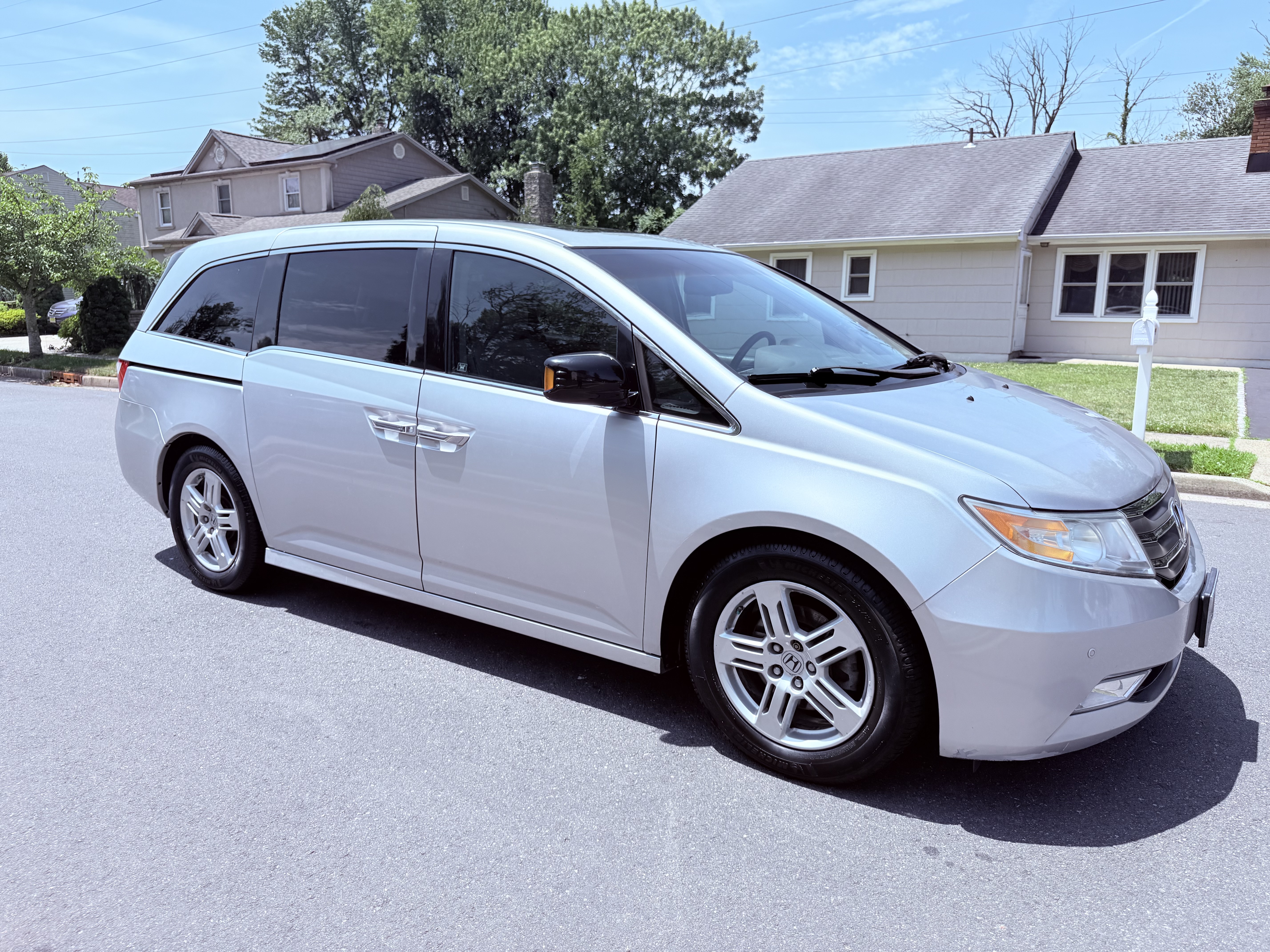 Used Honda Odyssey Minivans for Sale Near Me in Edison, NJ