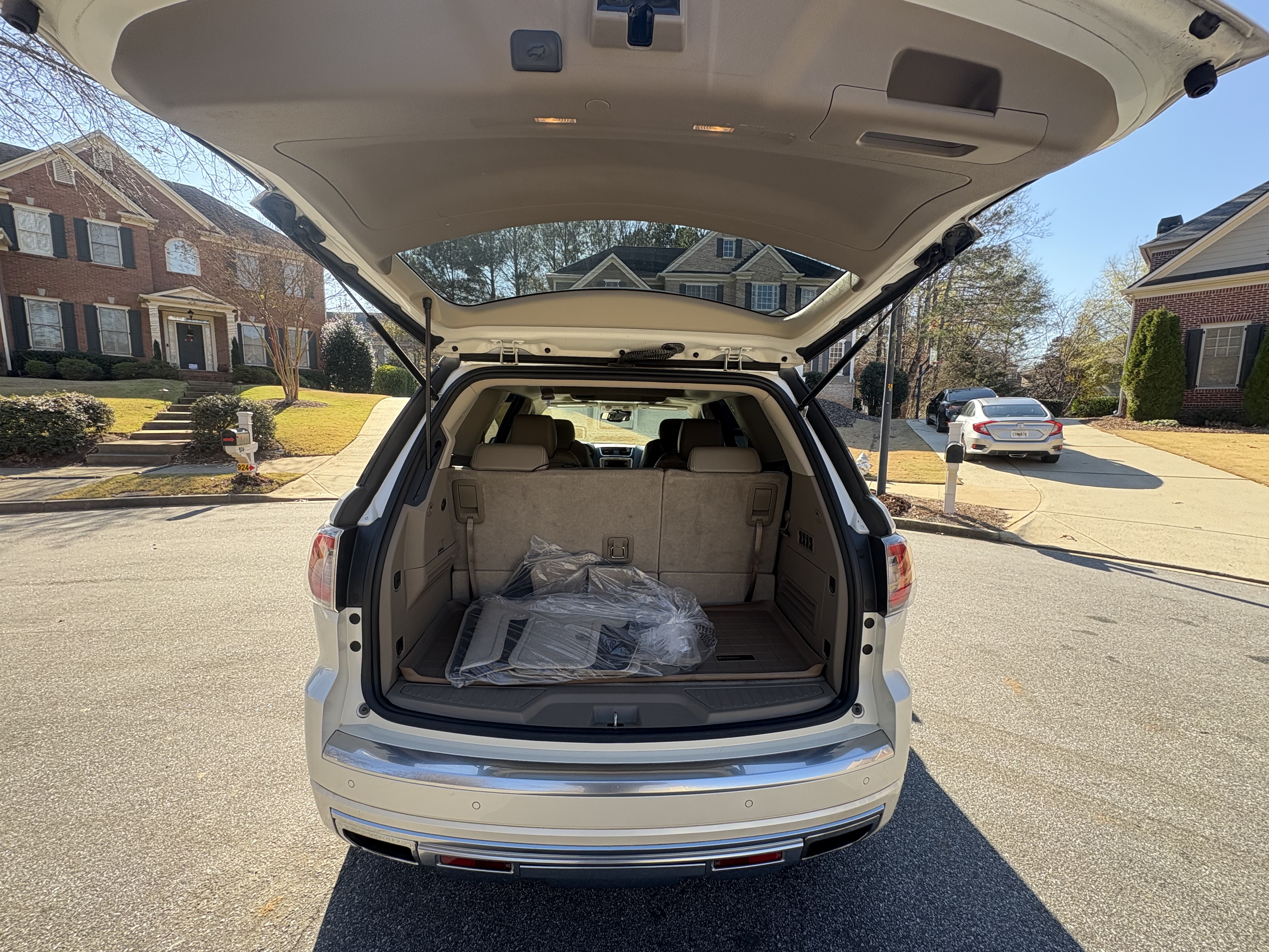 2014 GMC Acadia Denali