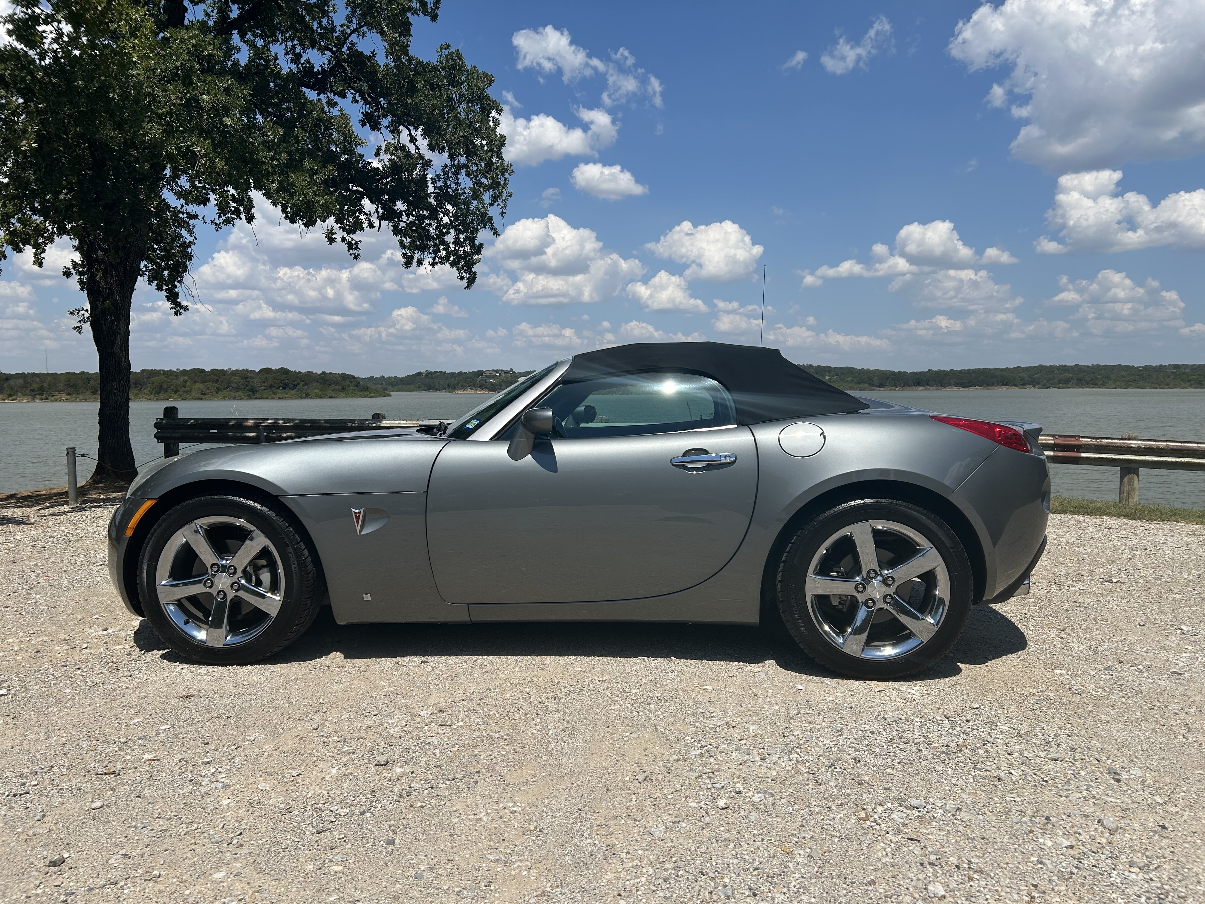 Used 2007 Pontiac Solstice GXP w/ Premium Package