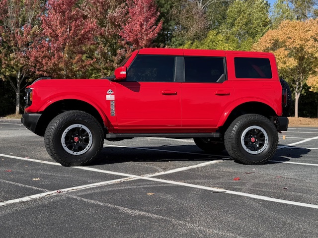 2024 Ford Bronco Outer Banks