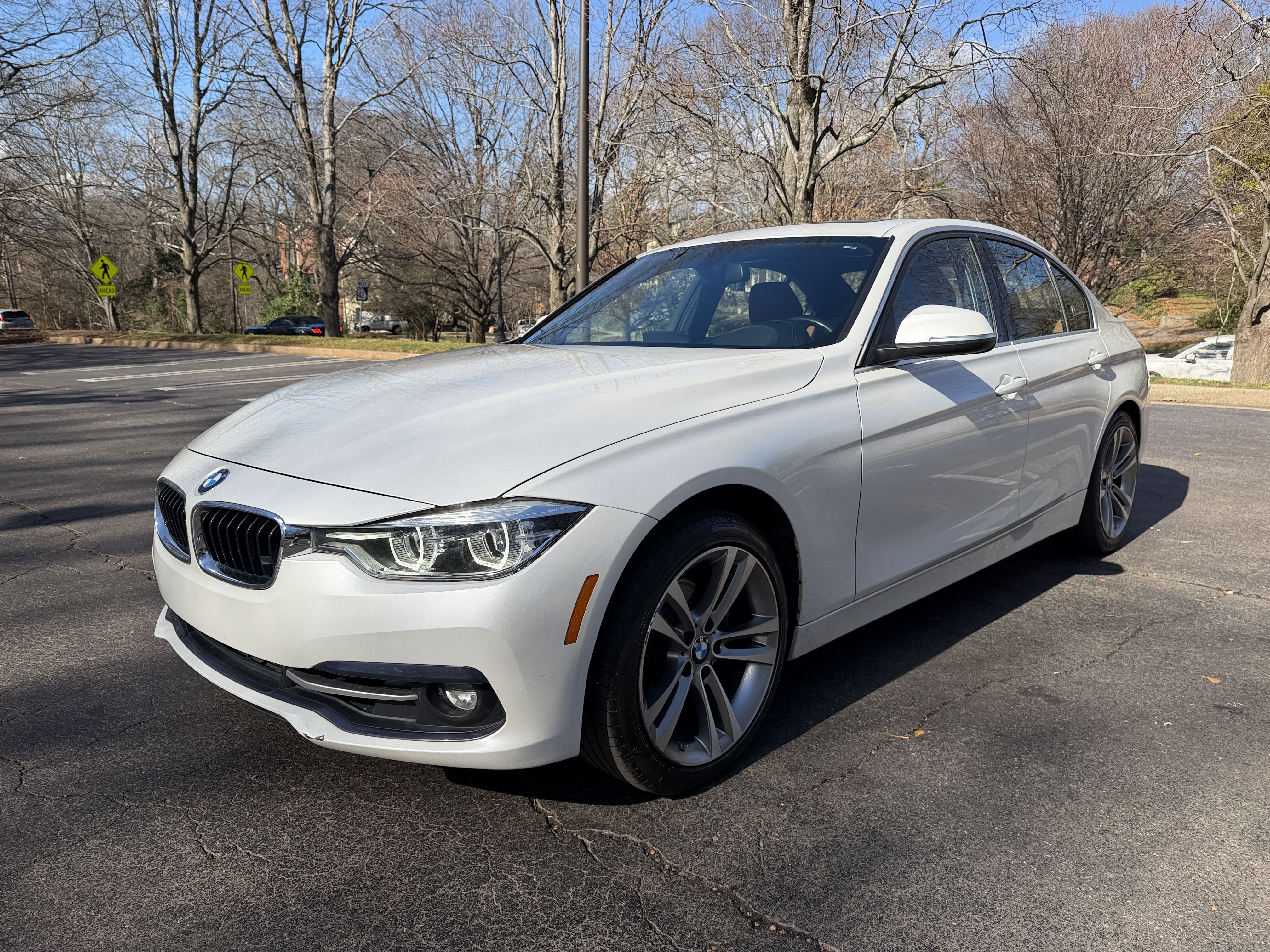 2018 BMW 330i Sedan