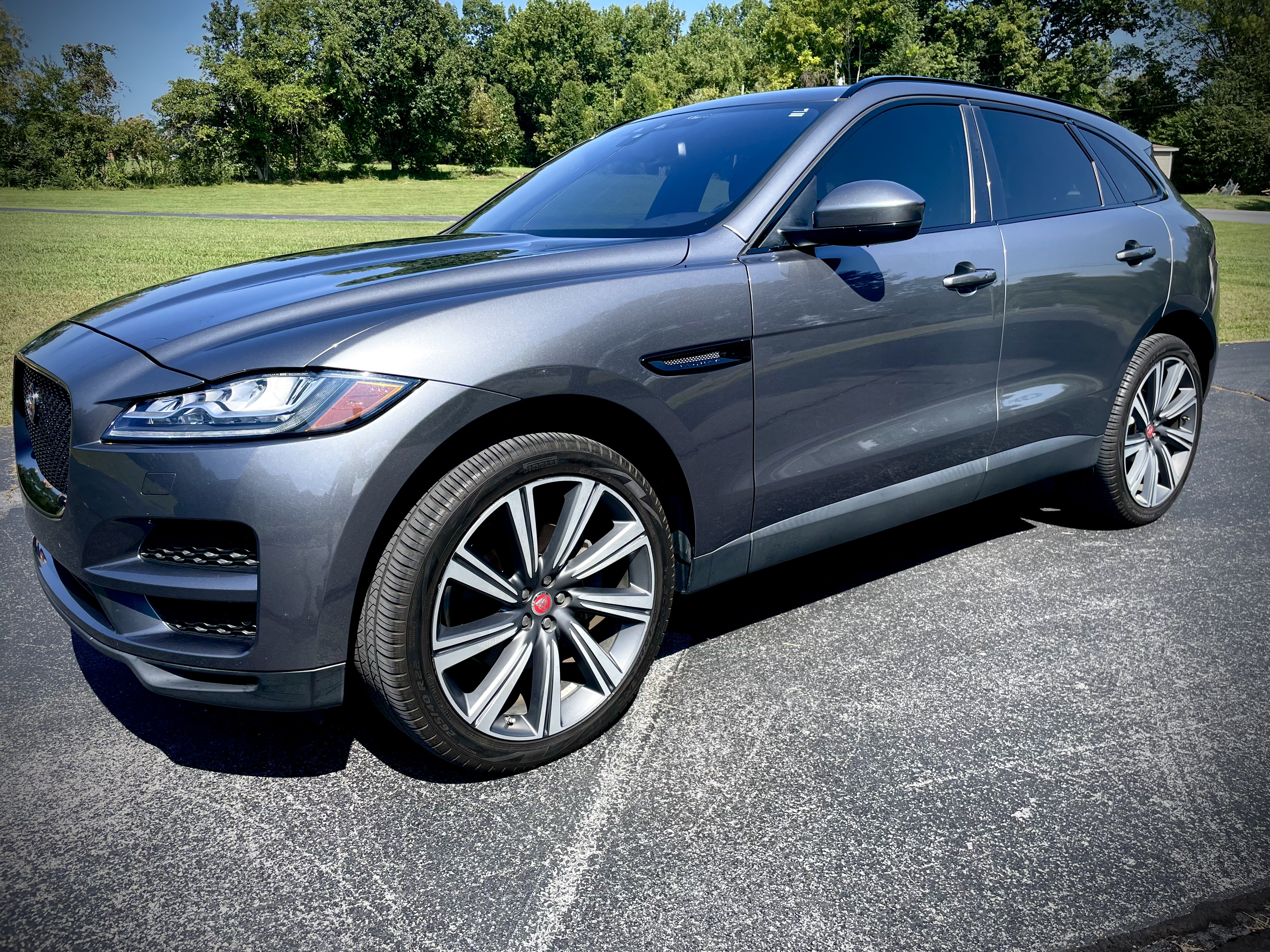 Pre-Owned 2018 Jaguar F-PACE 25t Premium Sport Utility in Westwood