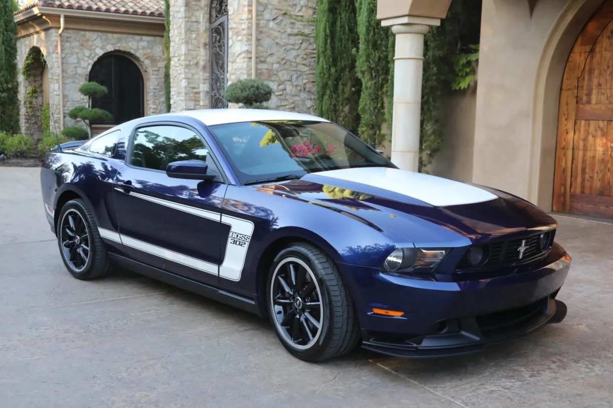 Used 2012 Ford Mustang Boss 302 w/ Boss 302 Accessory Pkg