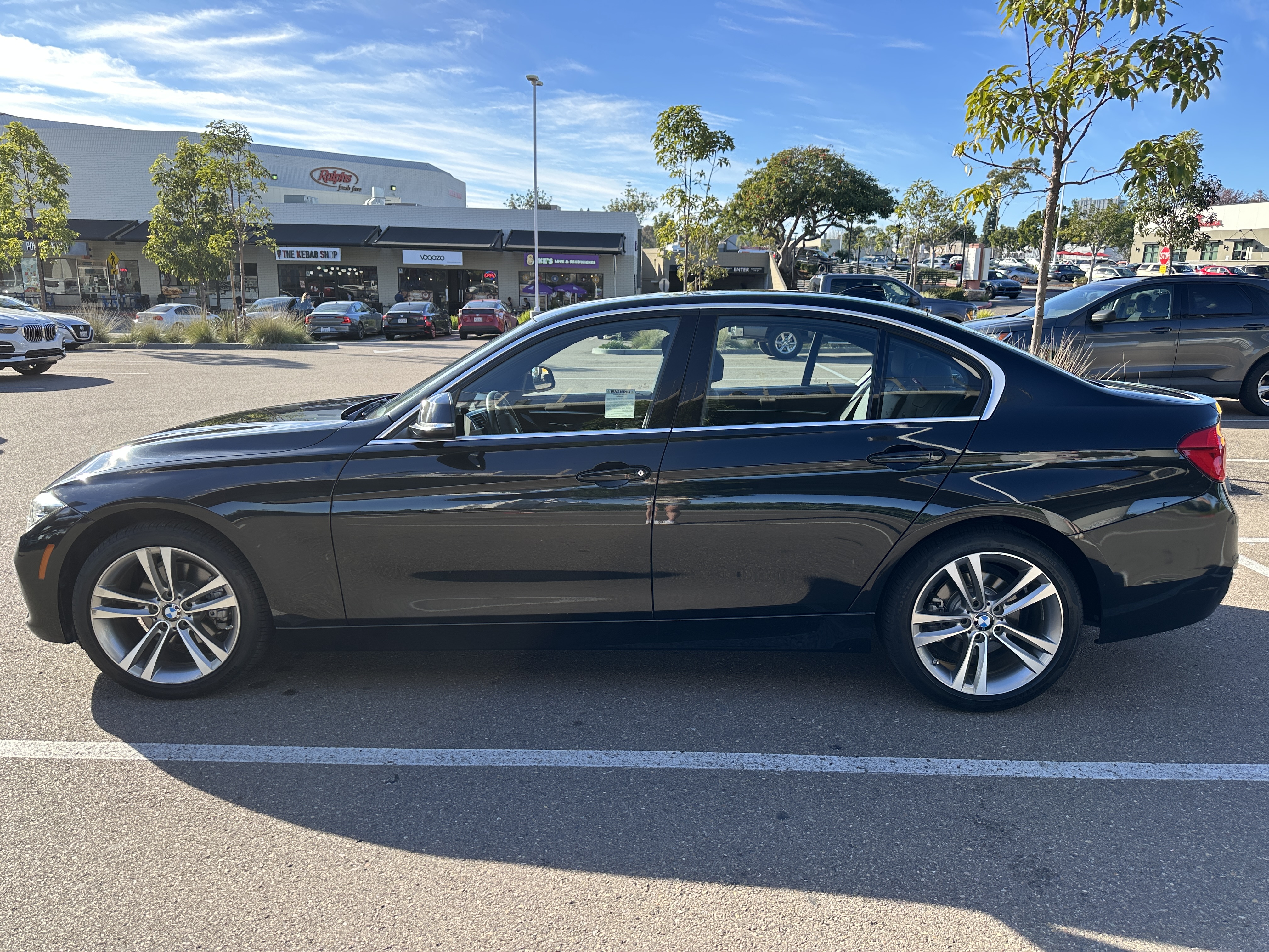 2018 BMW 330i Sedan