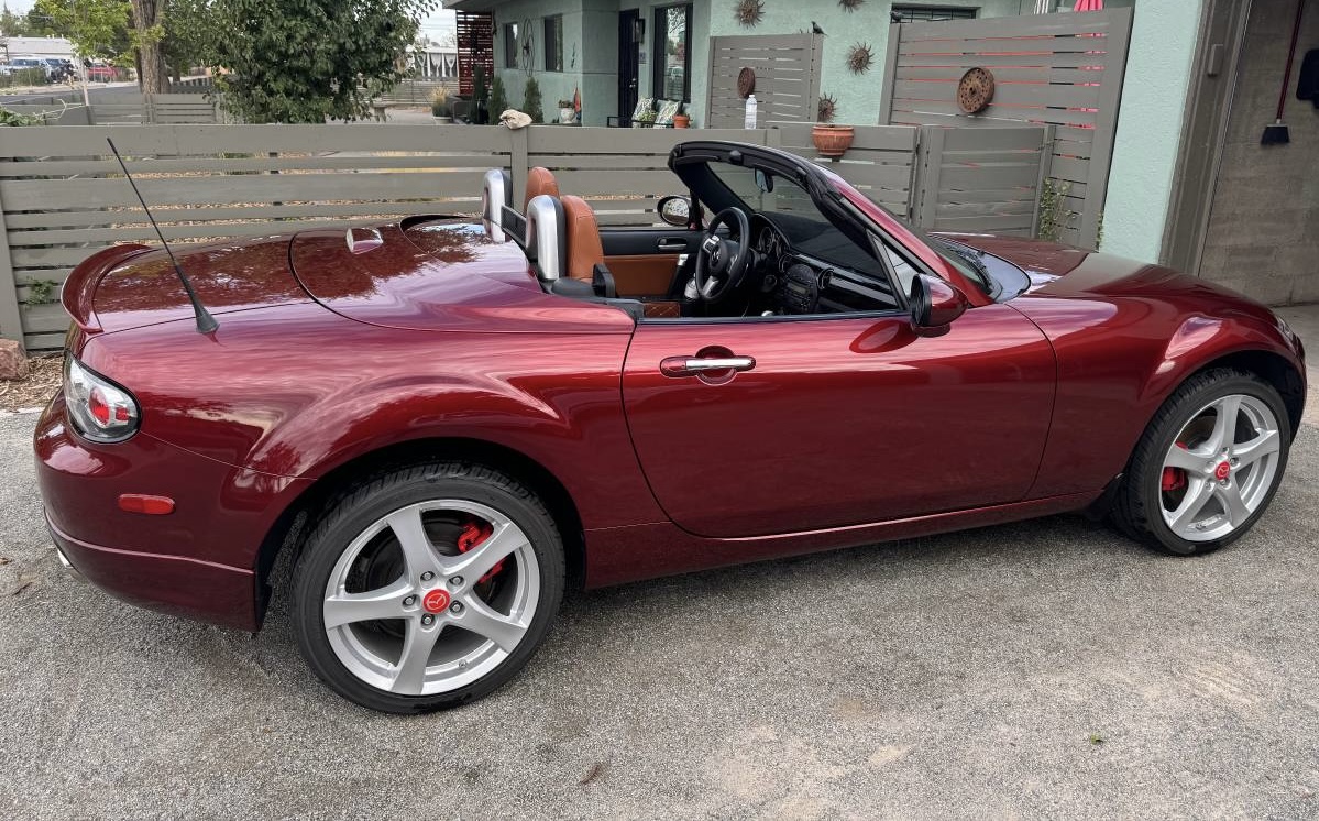Used 2008 MAZDA MX-5 Miata Grand Touring w/ Premium Pkg