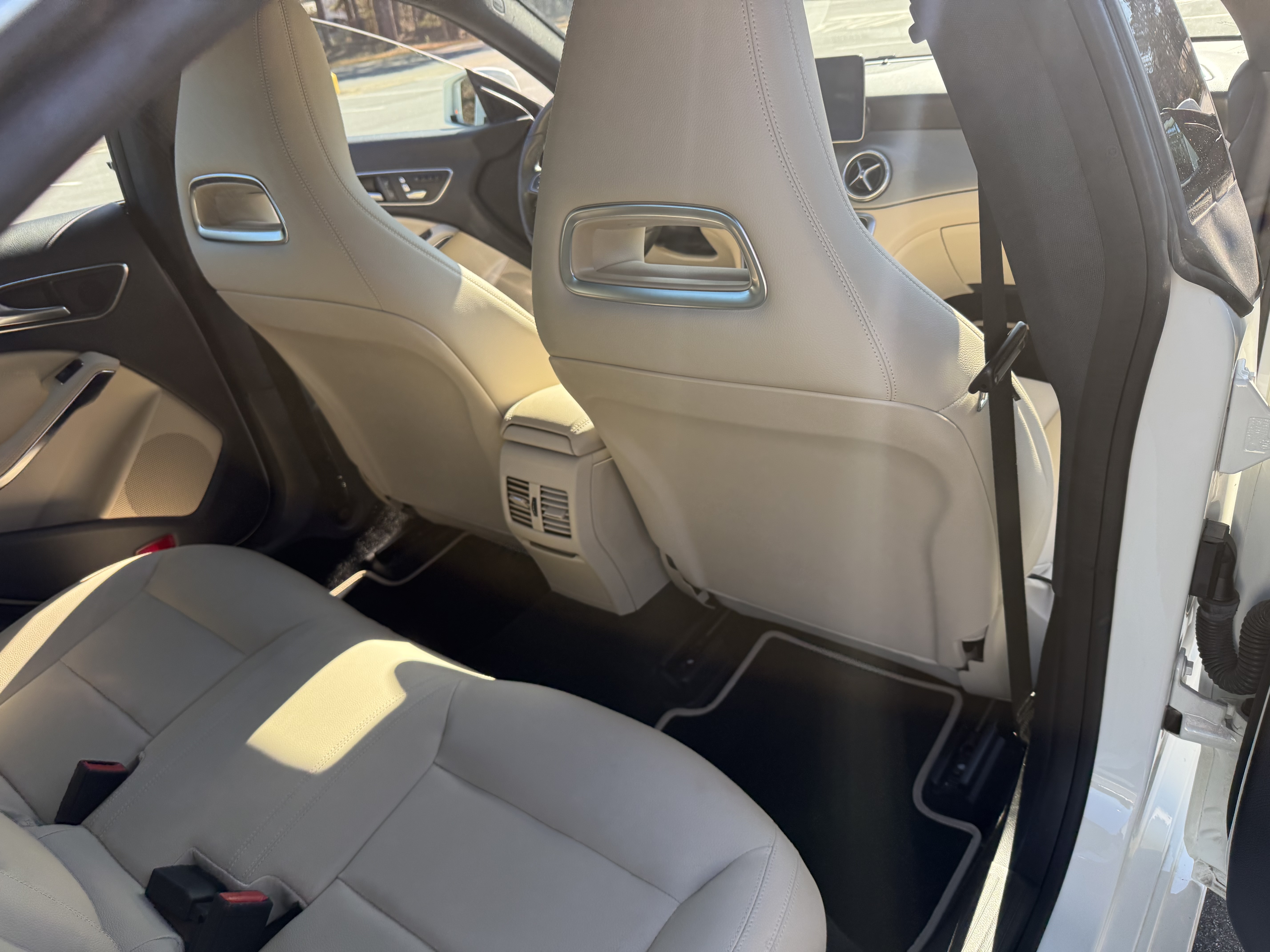 2018 Mercedes-Benz CLA 250