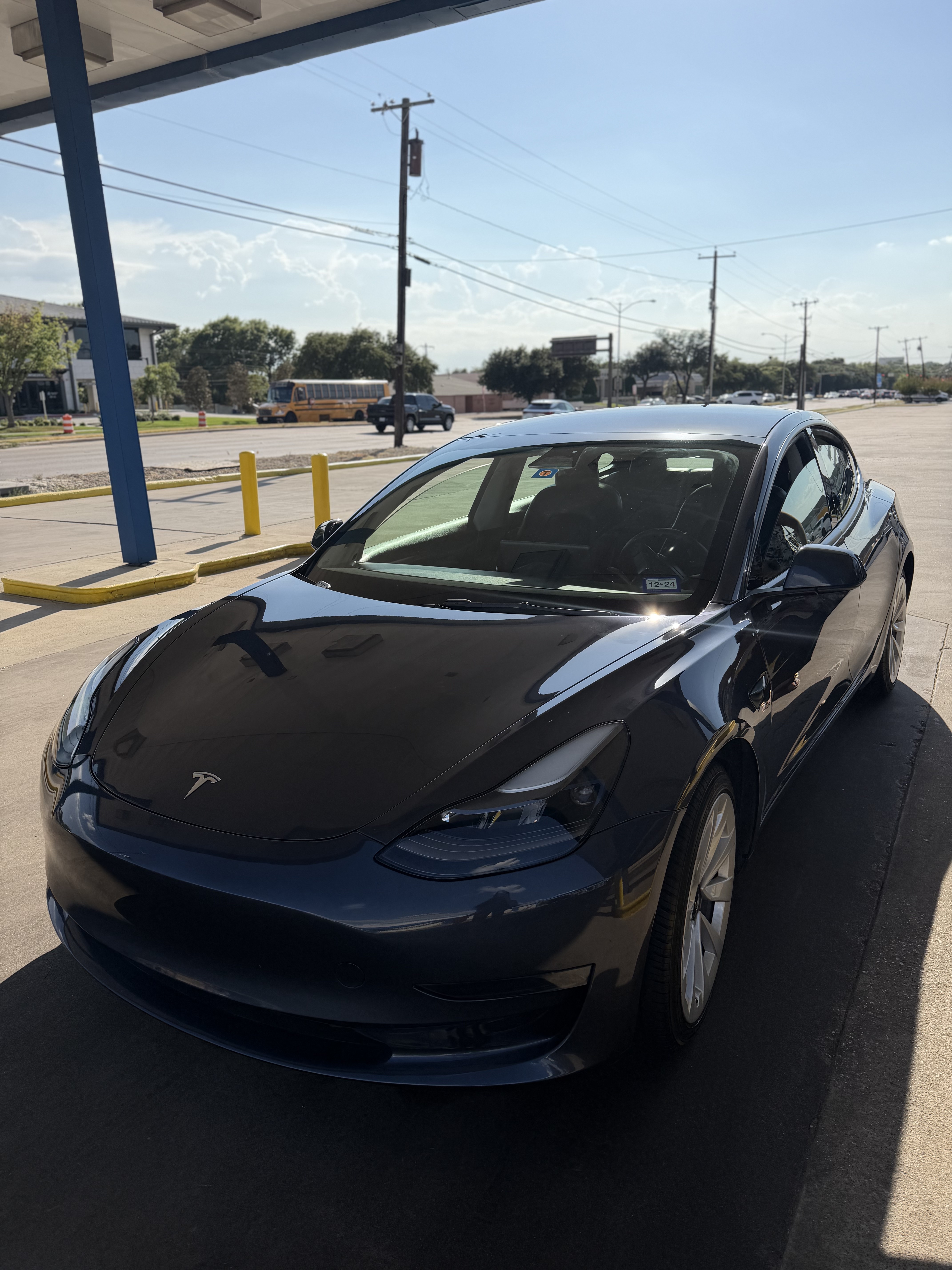 2023 Tesla Model 3 Base