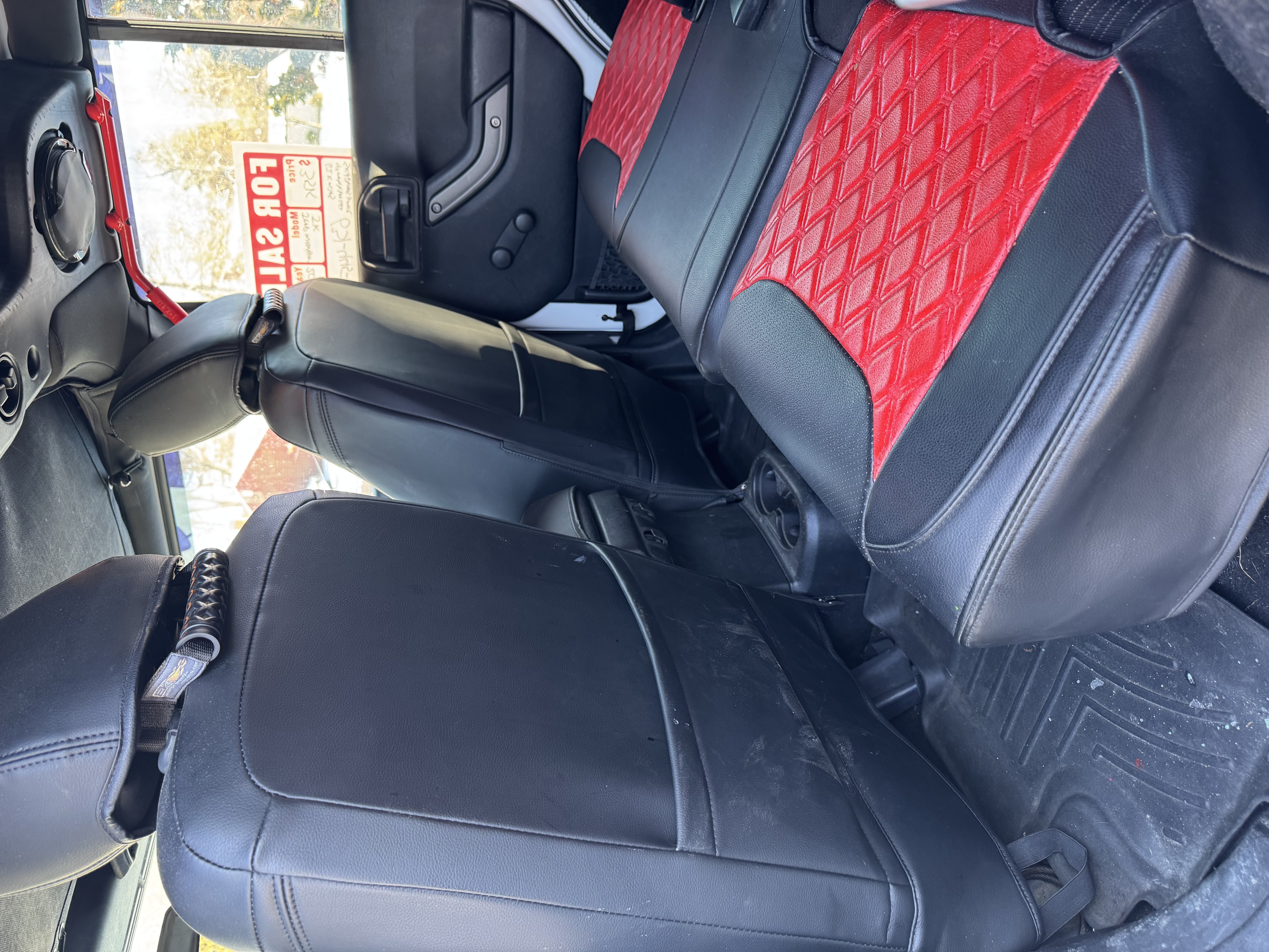 2012 Jeep Wrangler Unlimited Sport