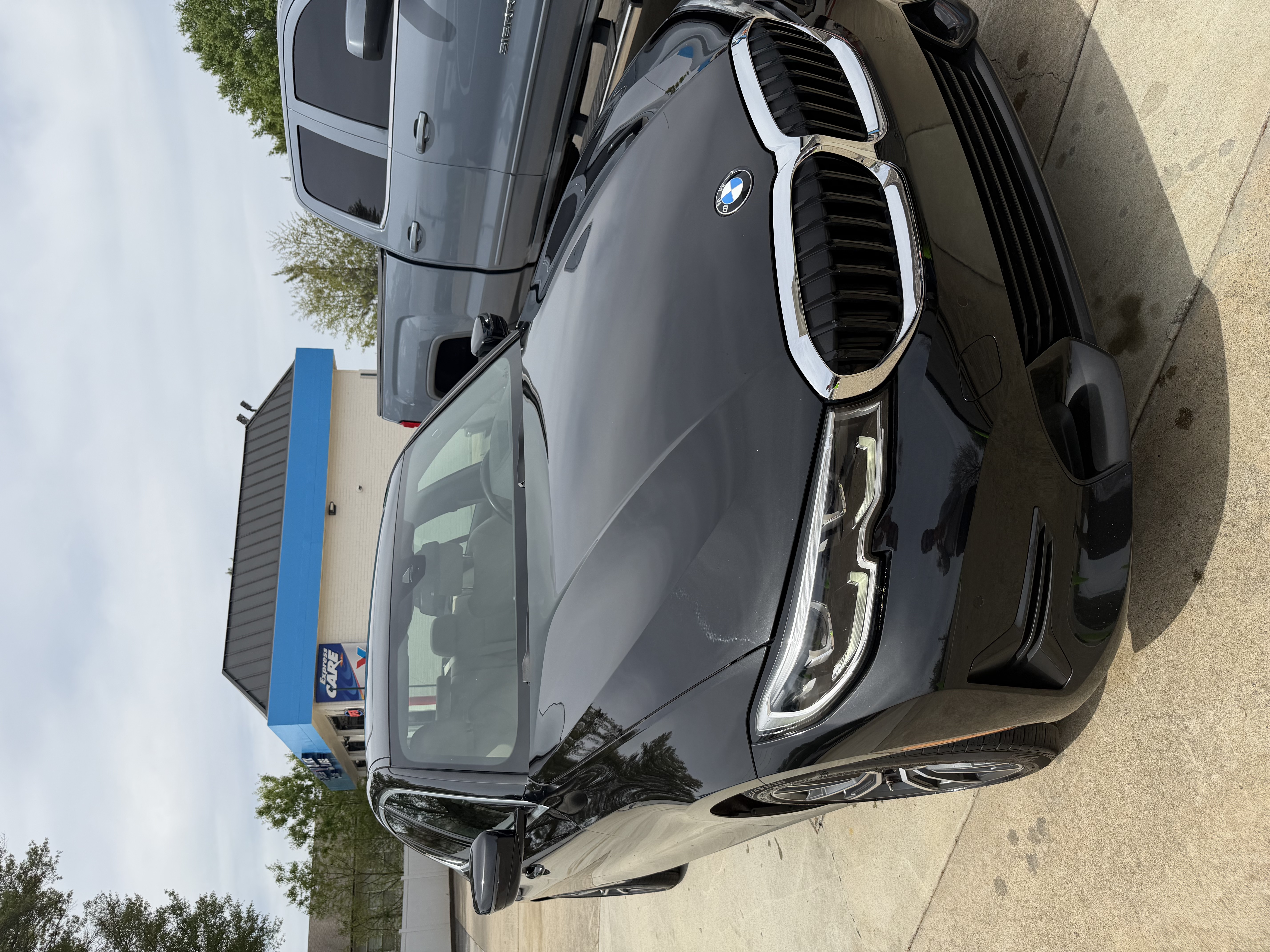 2019 BMW 330i Sedan
