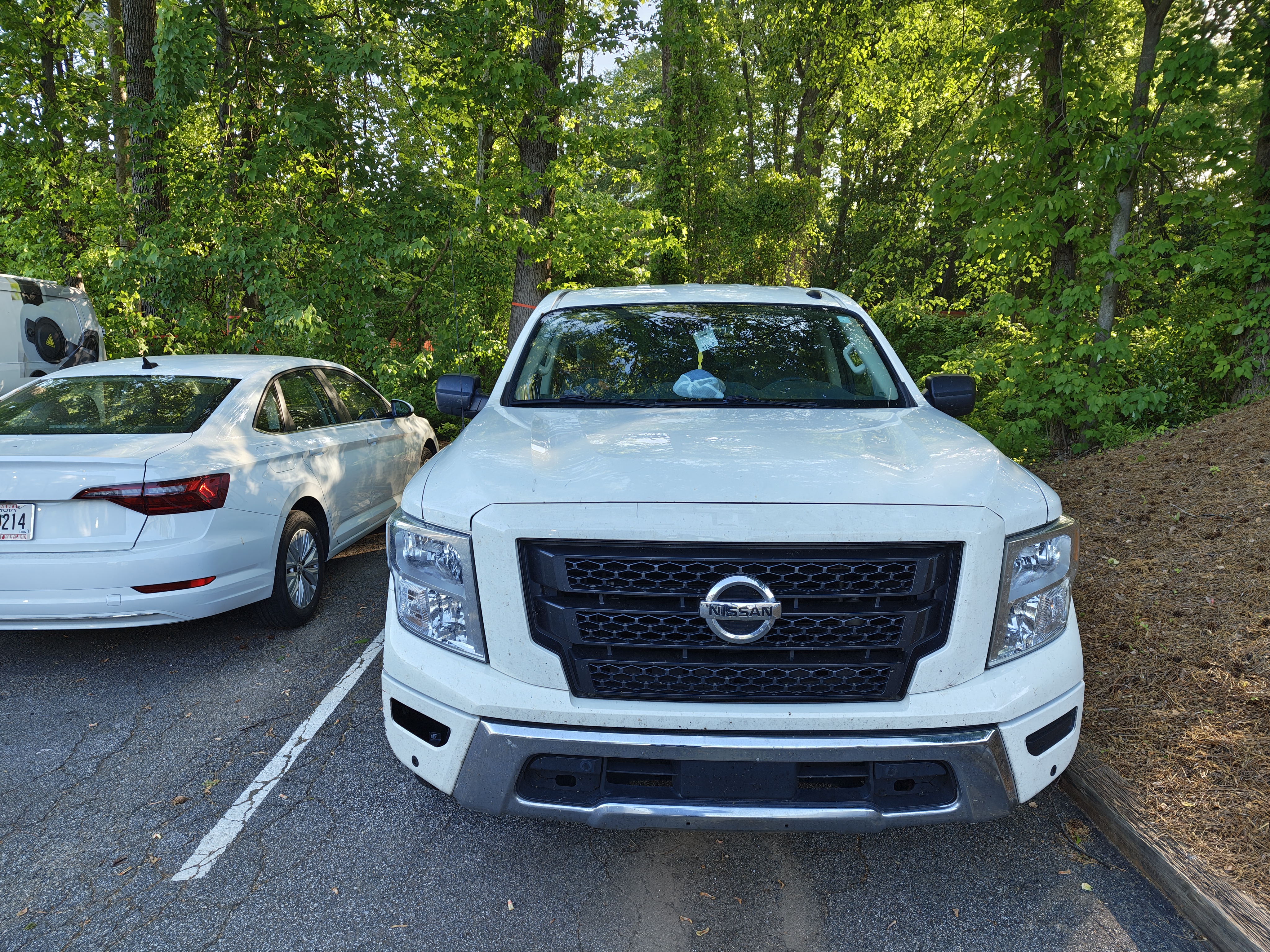 2021 Nissan Titan SV