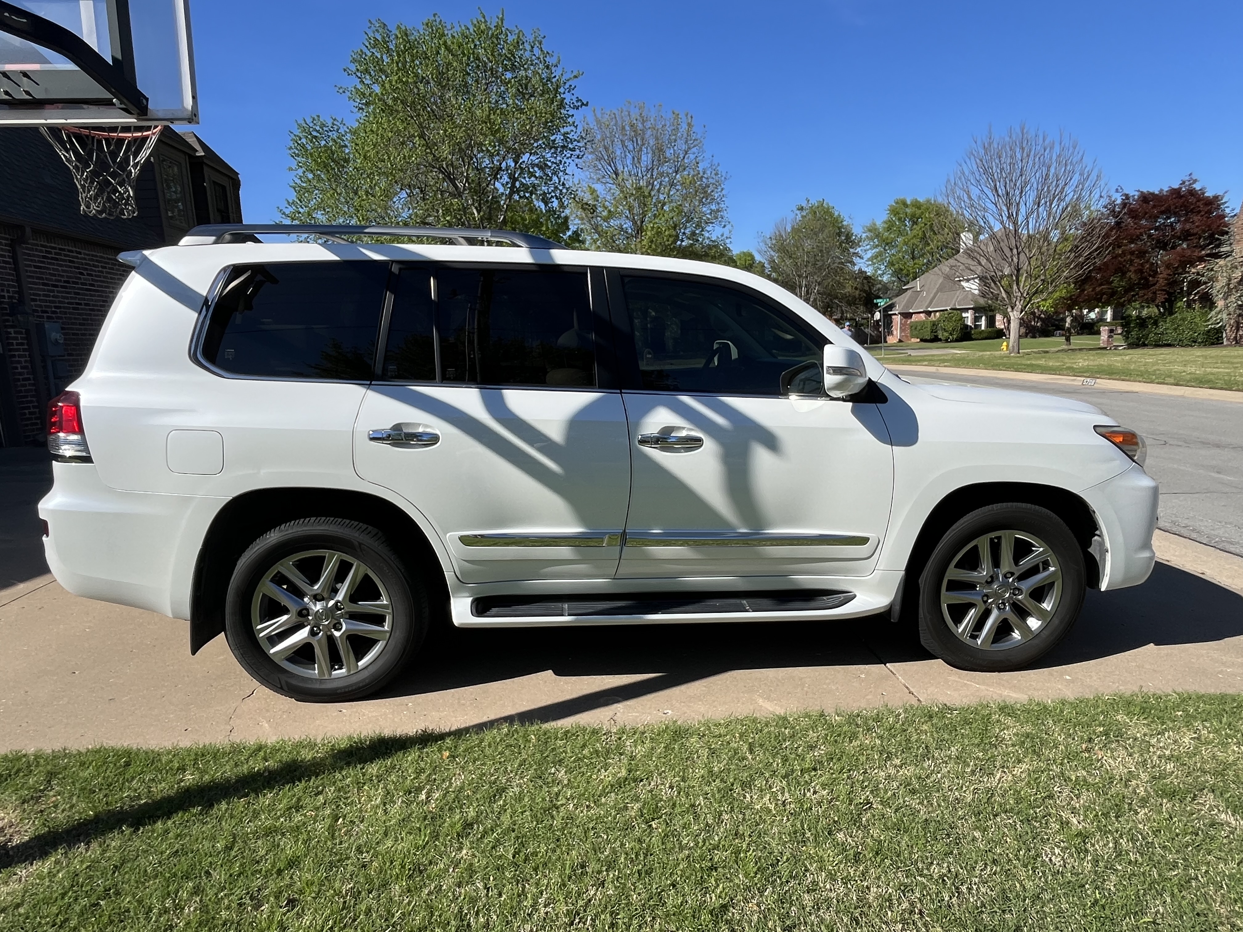 Used Lexus LX 570 for Sale in Tulsa, OK - Autotrader