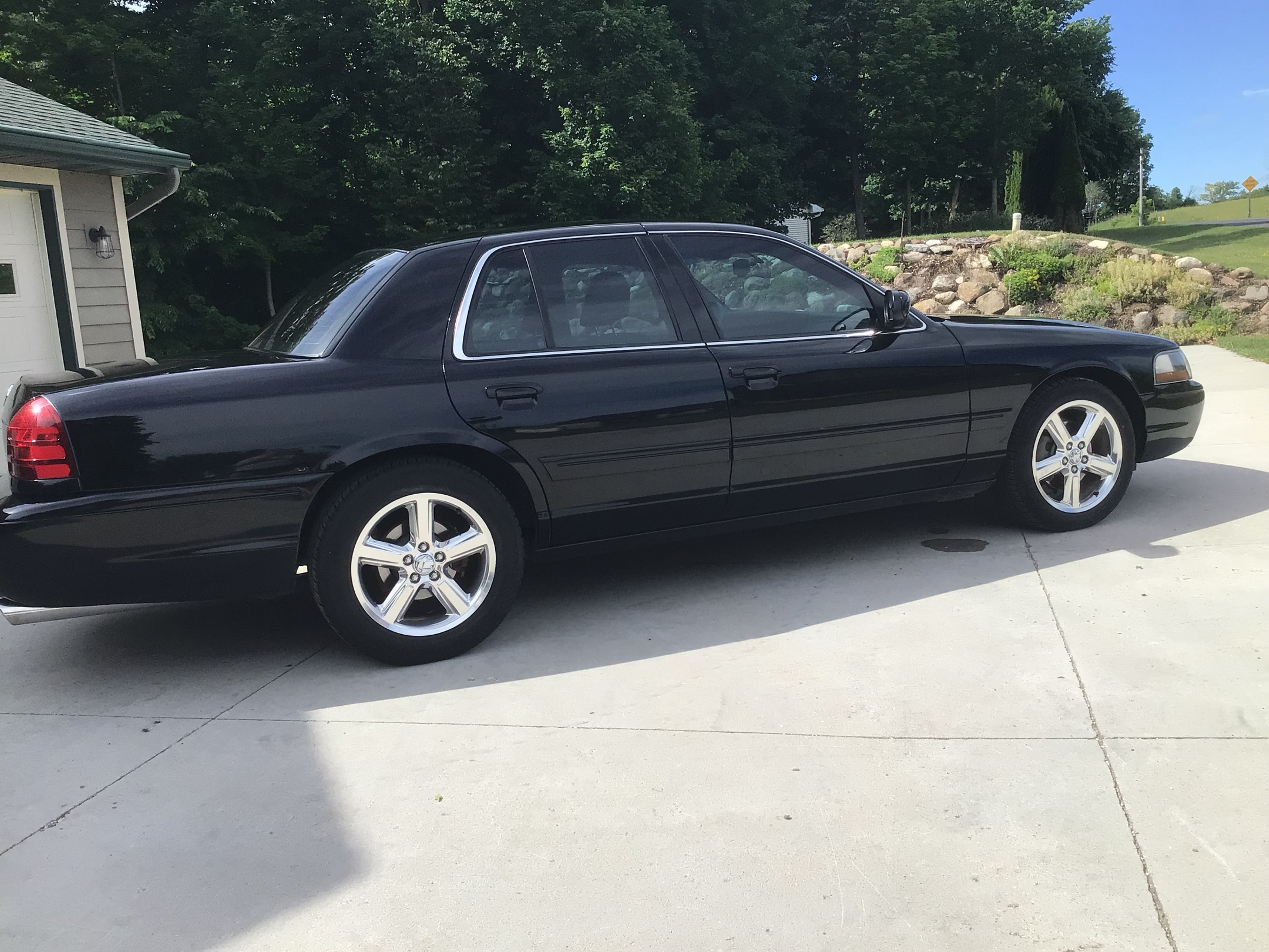 Used 2003 Mercury Marauder