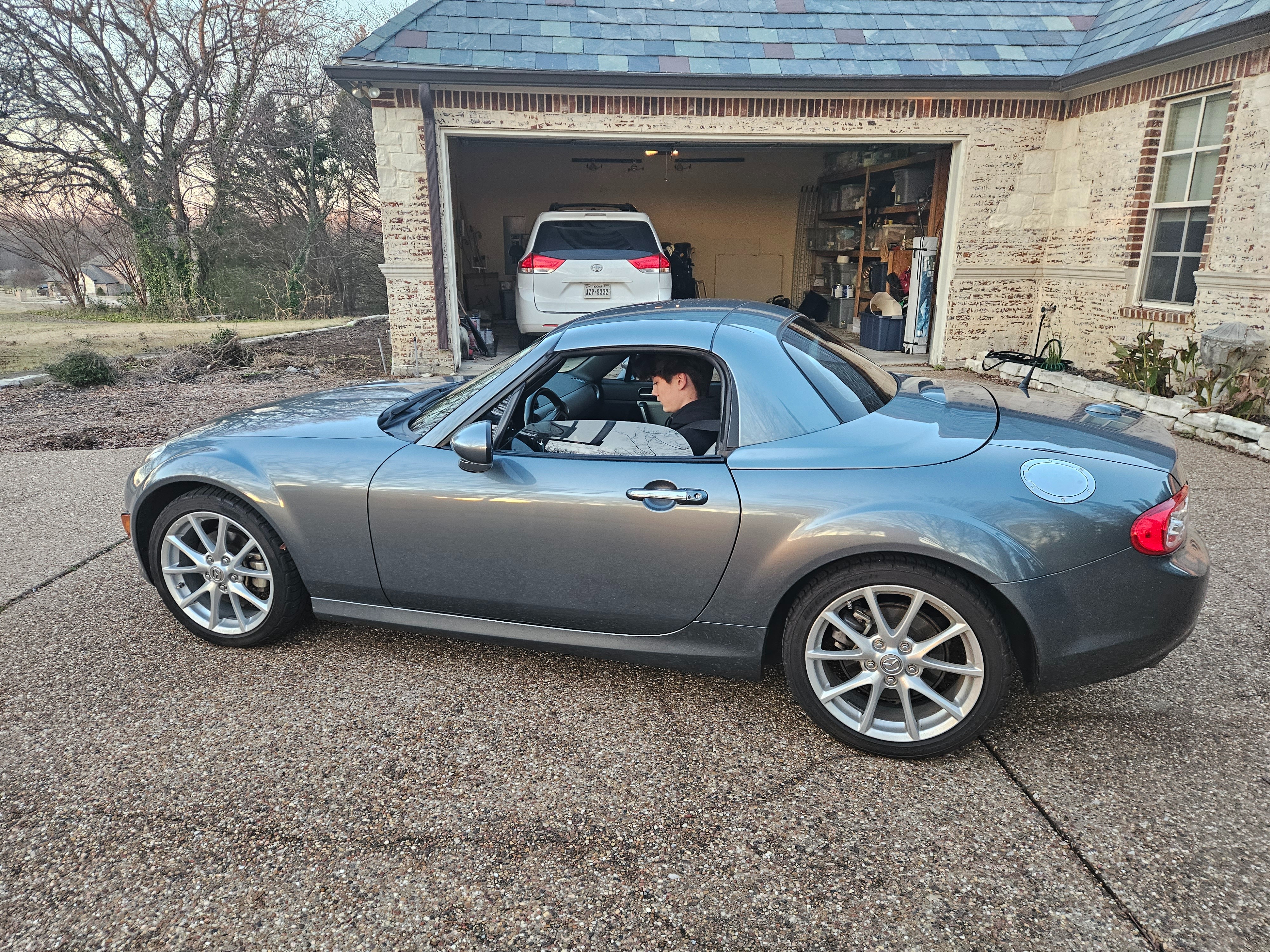 Used 2011 MAZDA MX-5 Miata Grand Touring