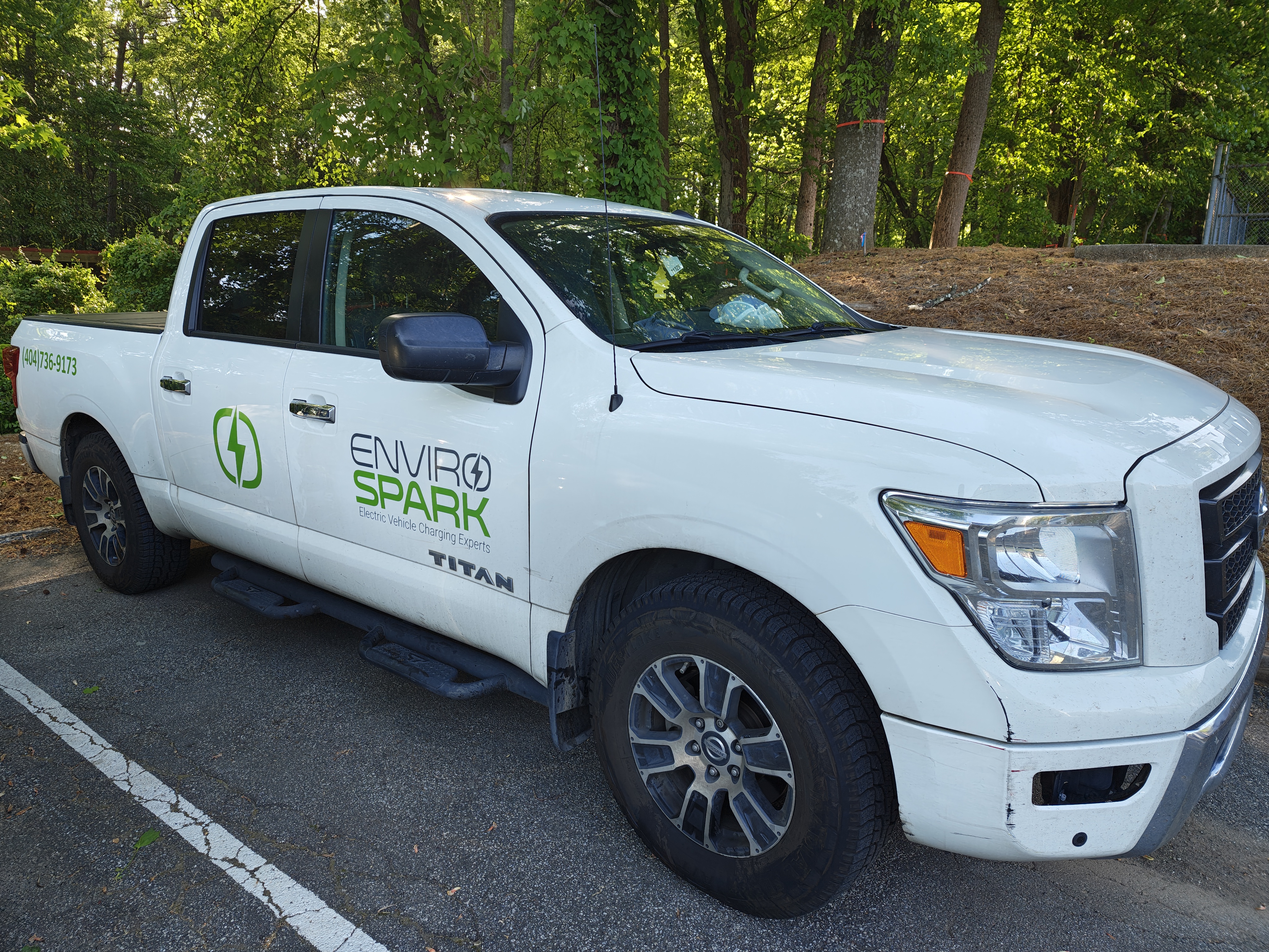 2021 Nissan Titan SV