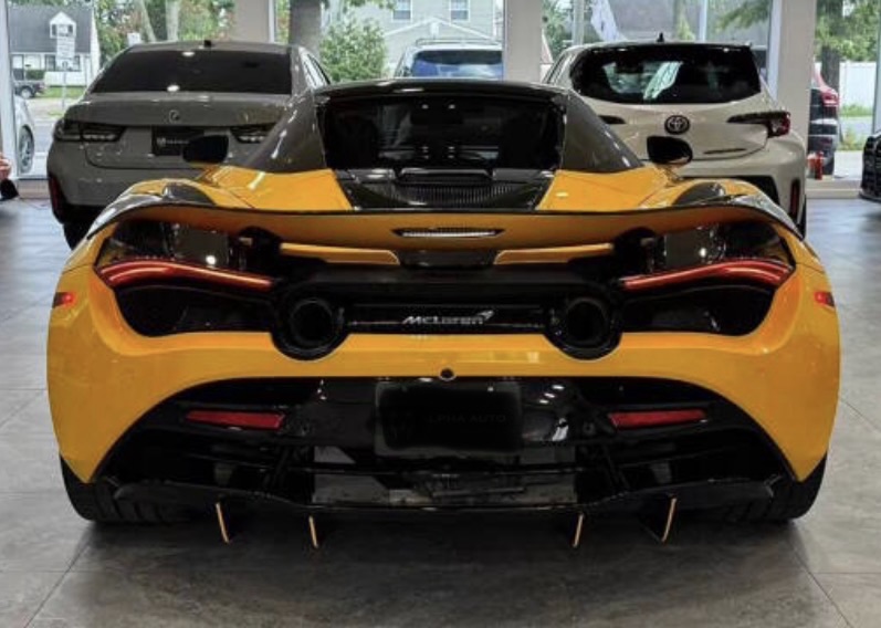 Used 2021 McLaren 720S Spider photo 6