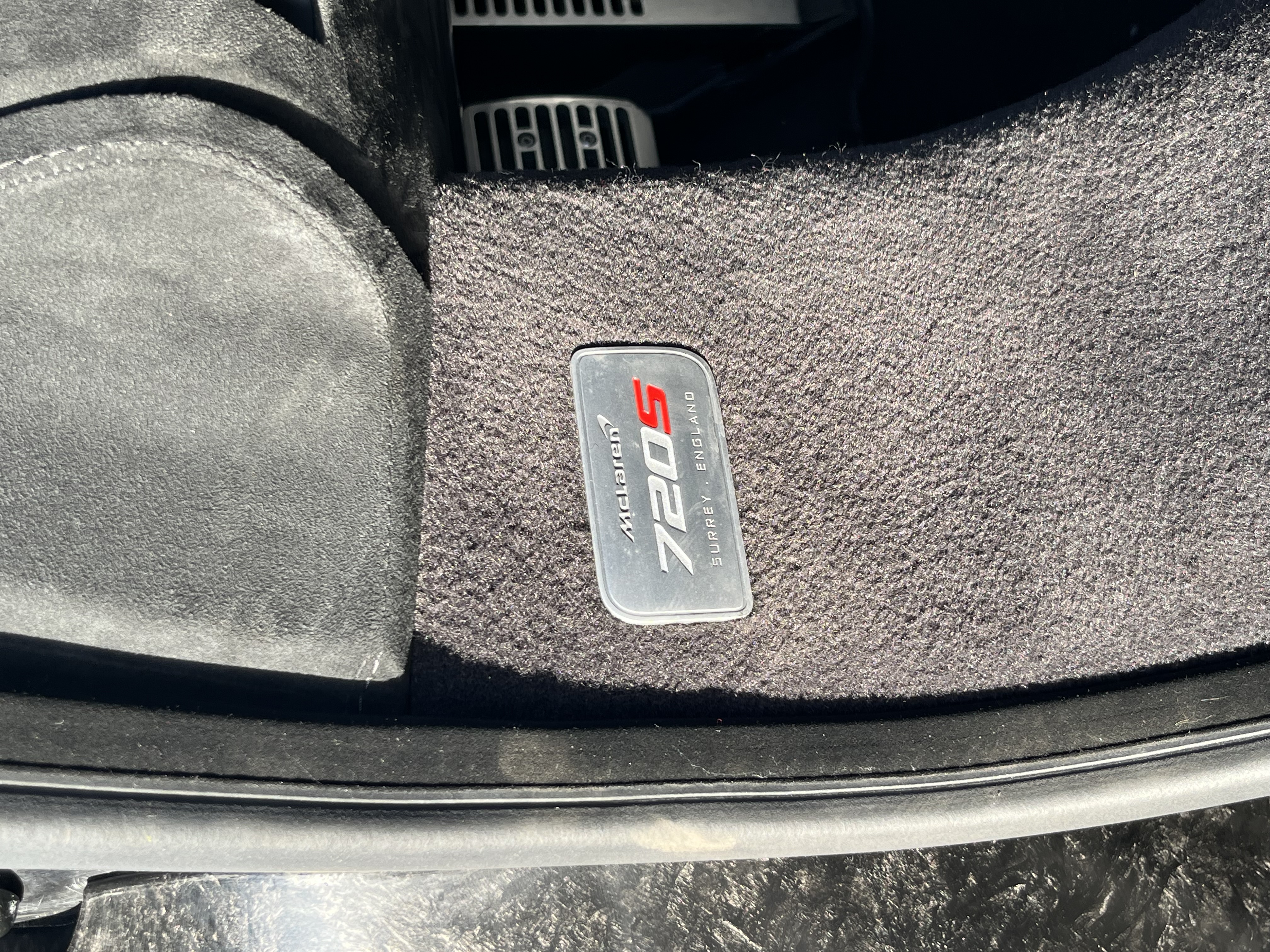 Used 2020 McLaren 720S photo 25
